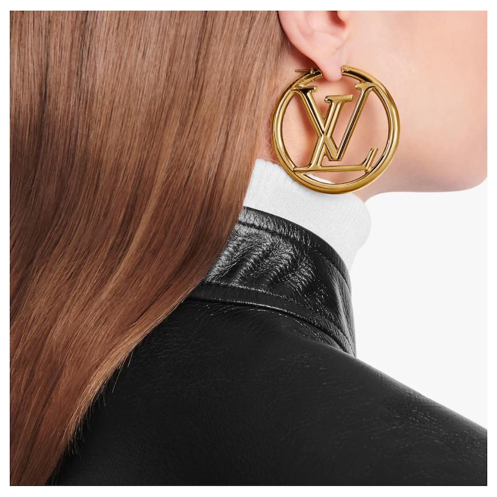 Louis Vuitton Louise Earrings Golden Metal ref.546740 - Joli Closet