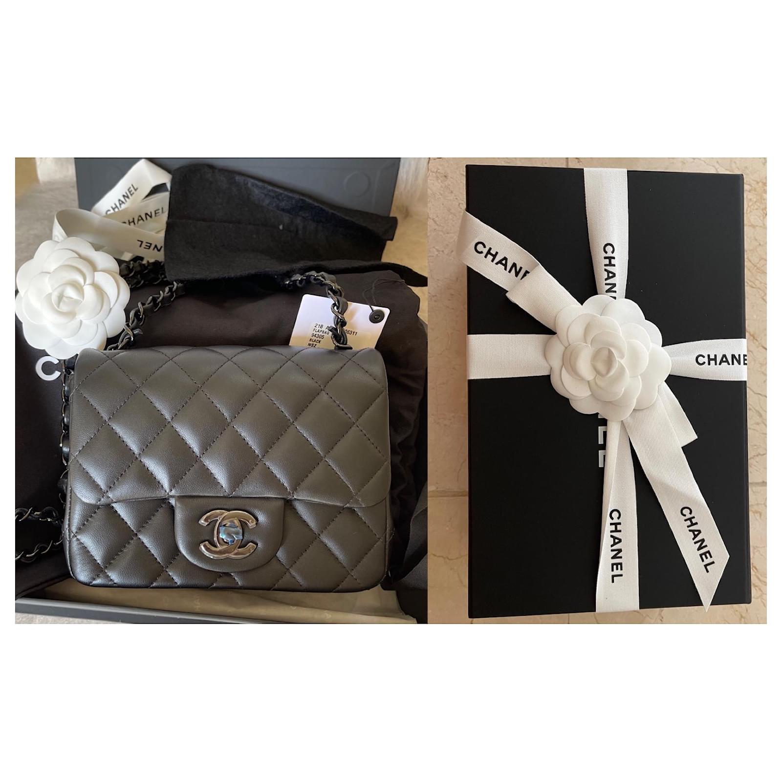 Timeless Chanel Classic Quilted So Black Lambskin Square Mini Flap Leather  ref.333667 - Joli Closet