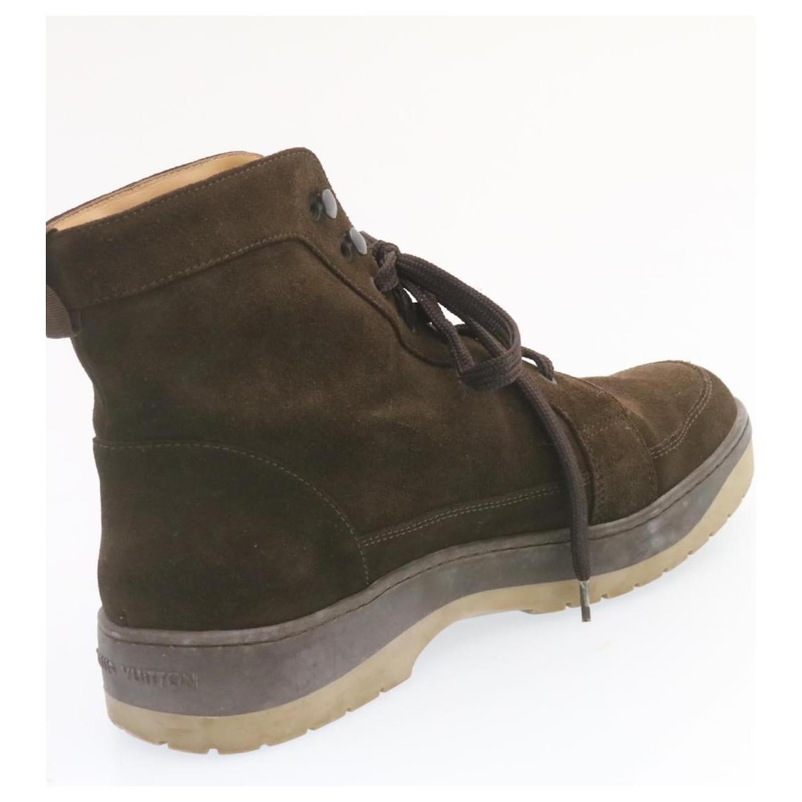 LOUIS VUITTON Suede Boots Shoes Brown LV Auth 23091 ref.333989 - Joli Closet