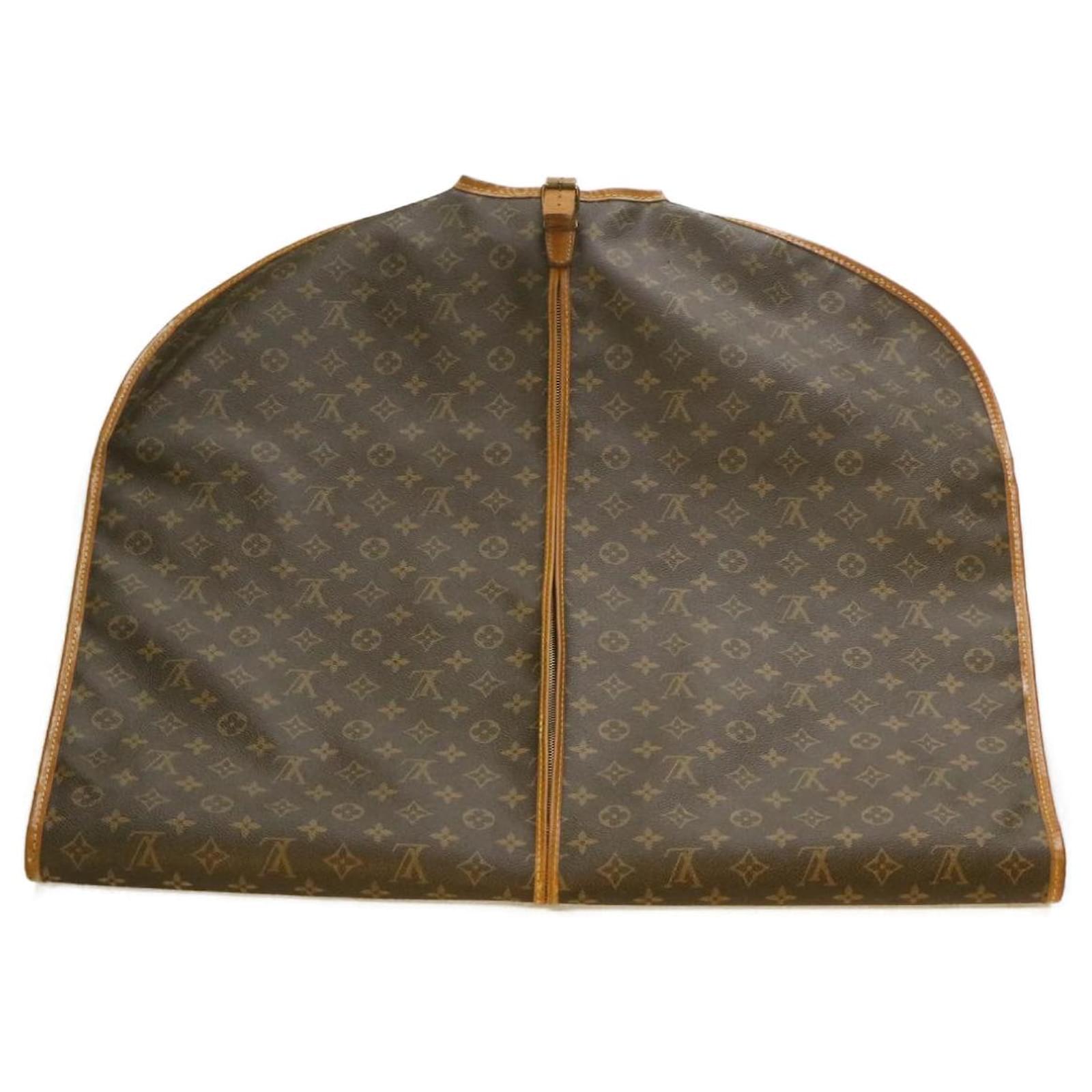 LOUIS VUITTON Monogram Garment Cover Sac De Port Mantoux Vintage M23542 LV  19993 Cloth ref.334800 - Joli Closet