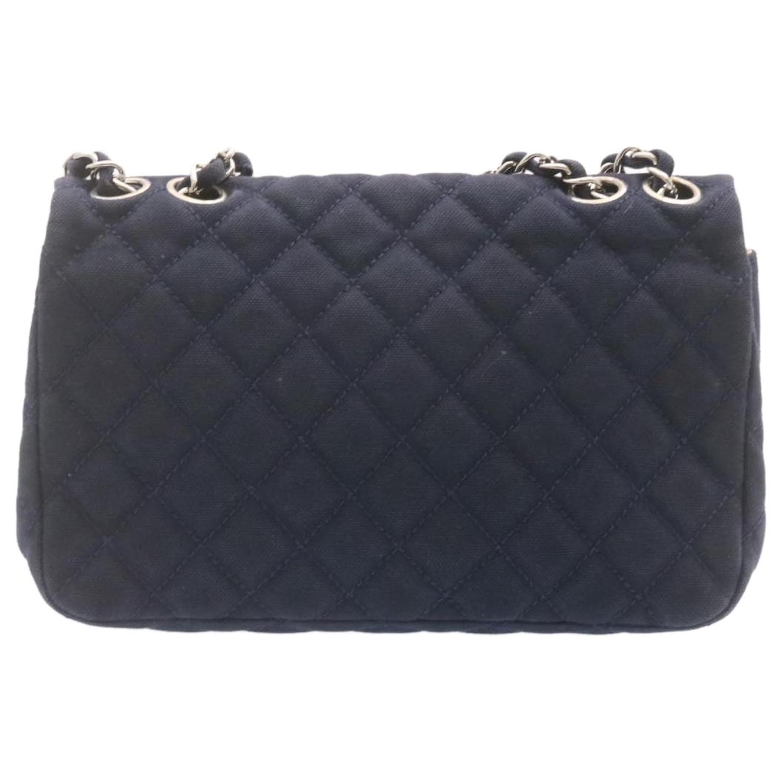 CHANEL Cruise Line Matelasse lined Chain Shoulder Bag Navy Canvas CC Auth  22956