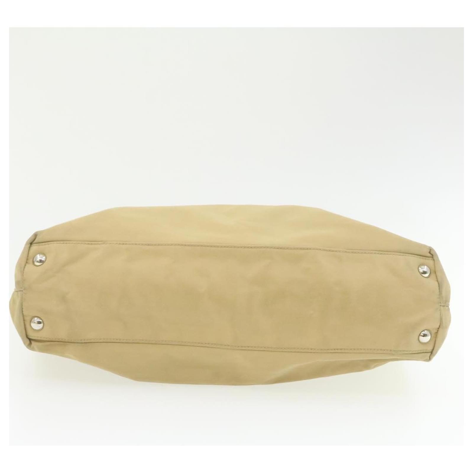 PRADA Nylon Tote Bag Beige Auth 20912 Cloth ref.336411 - Joli Closet