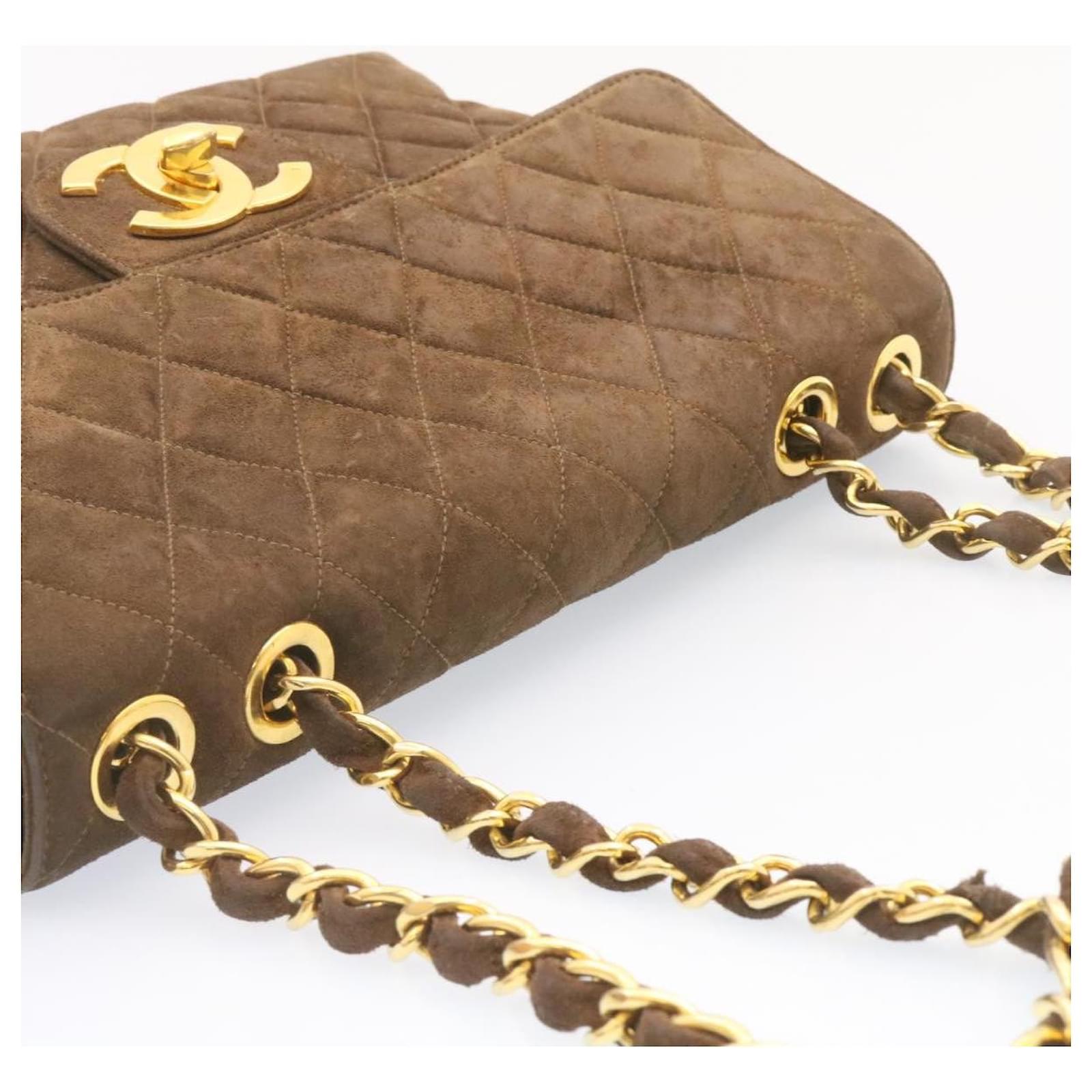 Chanel Classic Flap Brown Suede ref.339391 - Joli Closet