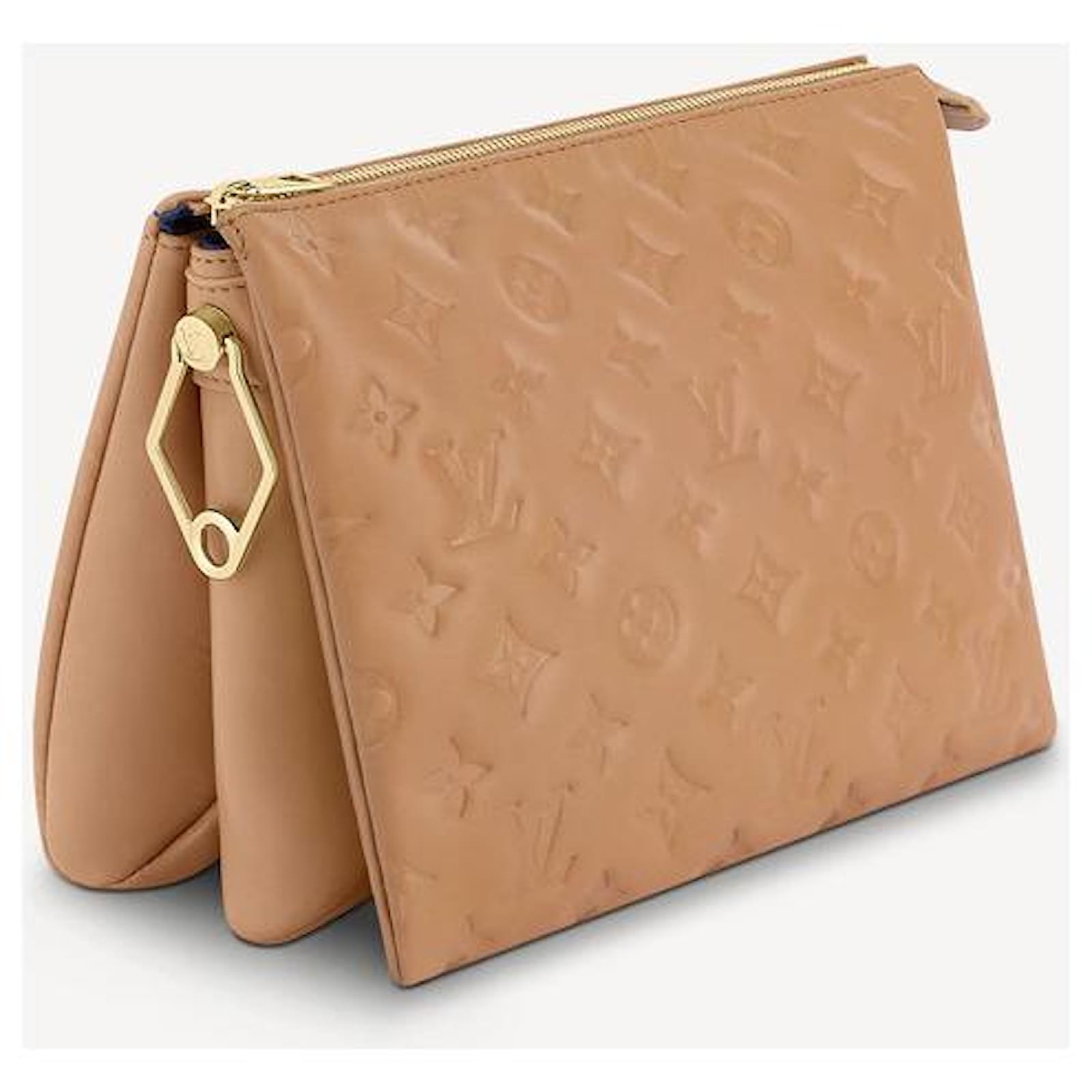 Louis Vuitton LV Coussin Camel colour new Cream Leather ref.339884 - Joli  Closet