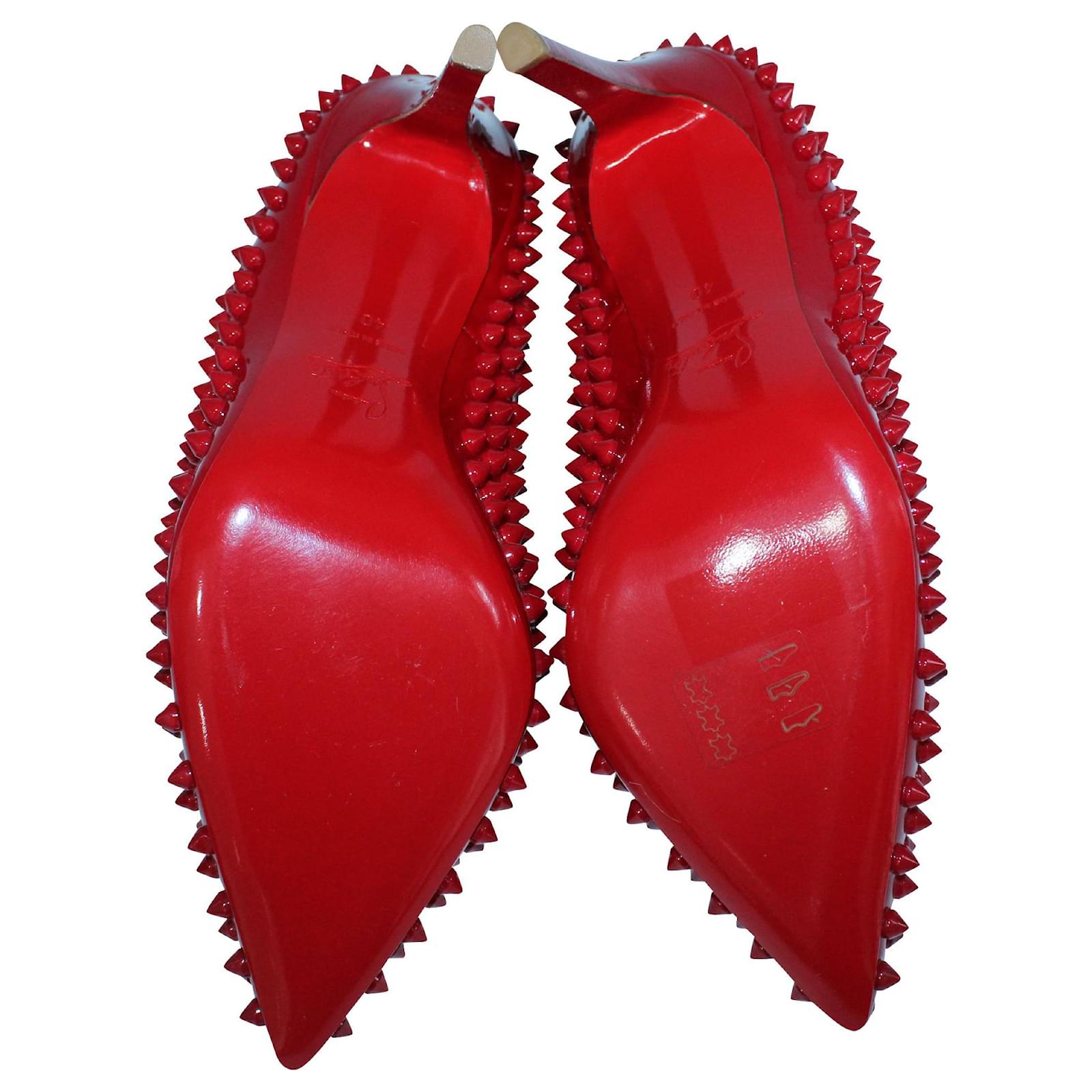 Christian Louboutin Red Spiked Heels Leather ref.341977 - Joli Closet