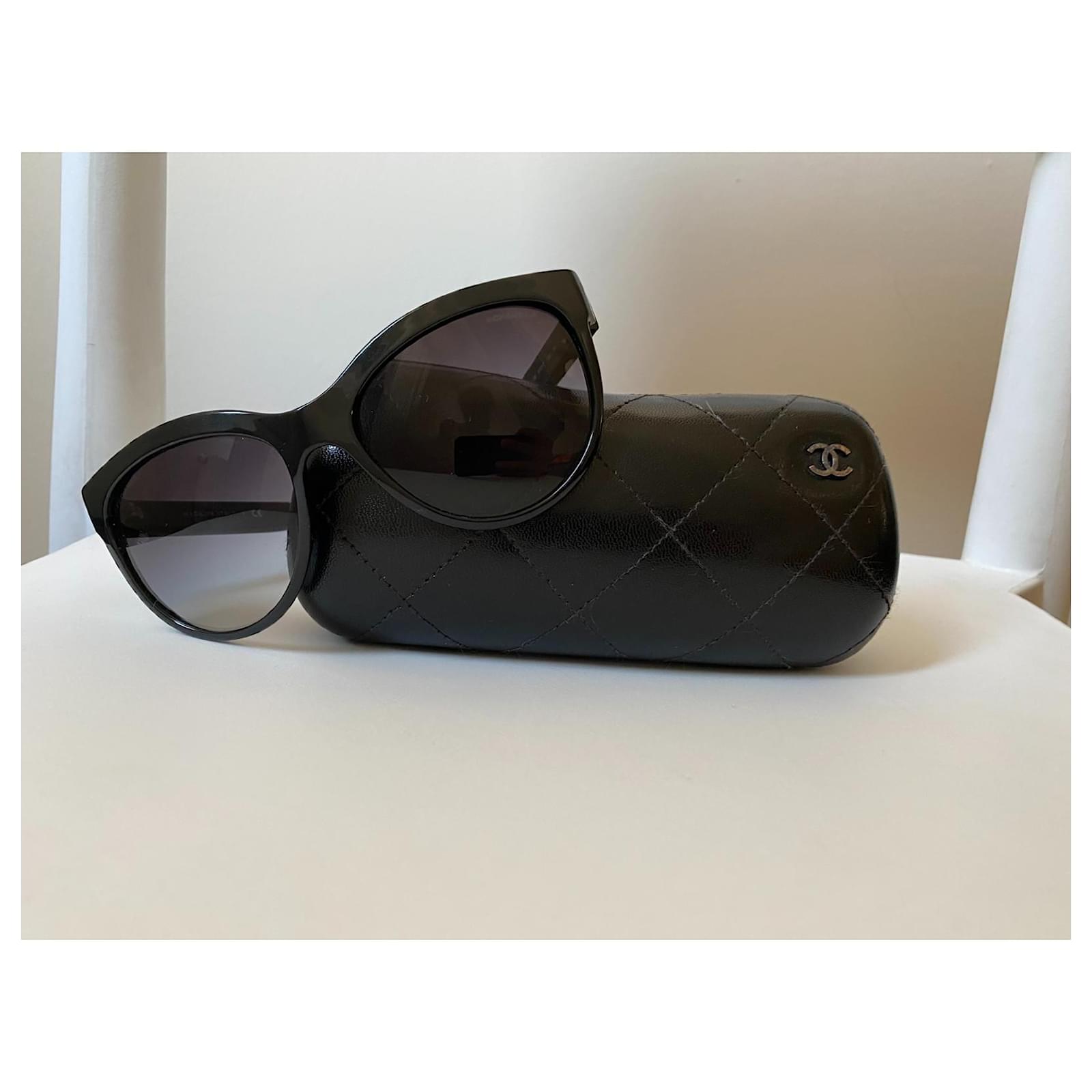 CHANEL Black Acetate Frame Cultured Pearl Cat-Eye Sunglasses.