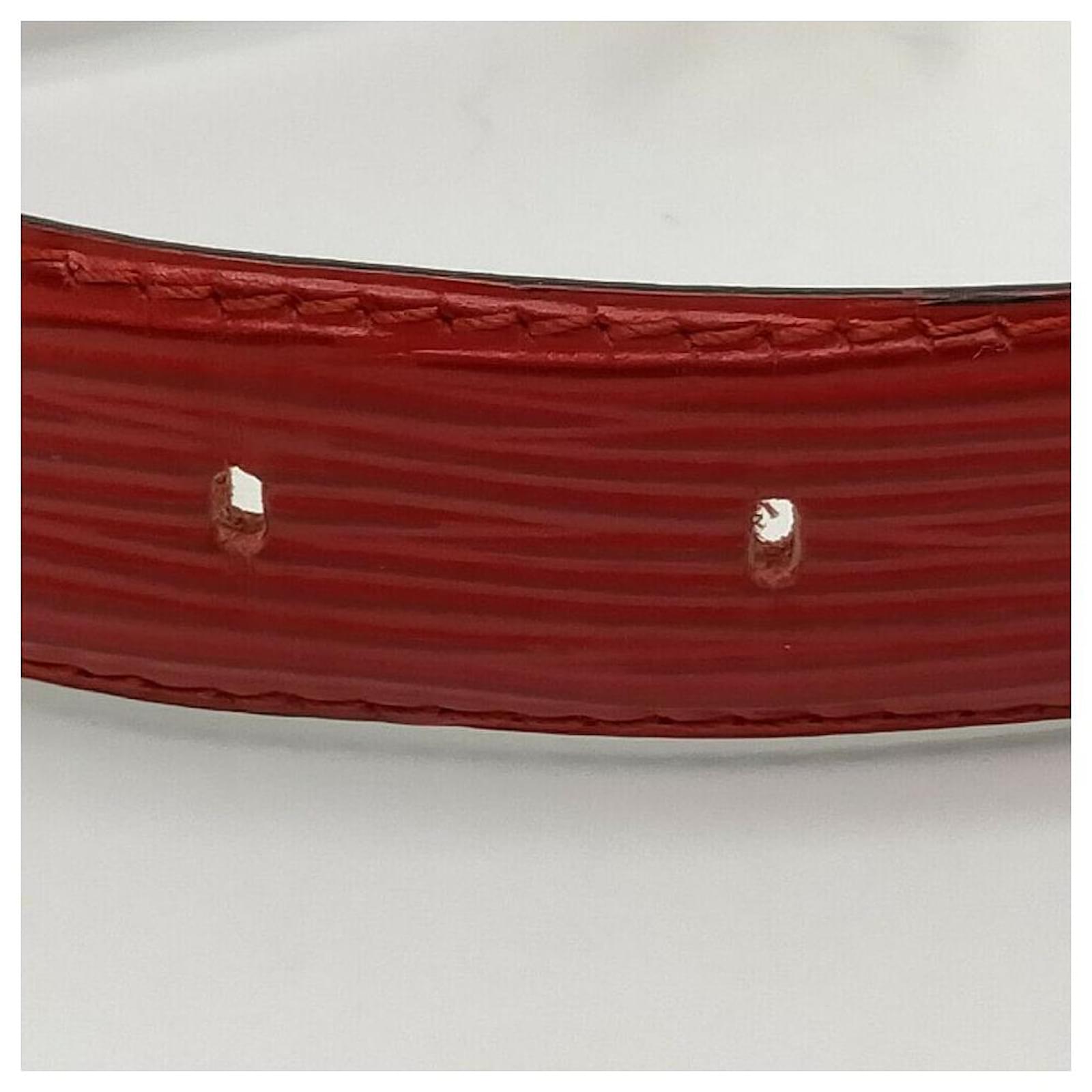 Louis Vuitton Red Epi Leather Ceinture Belt White gold ref.346715 - Joli  Closet