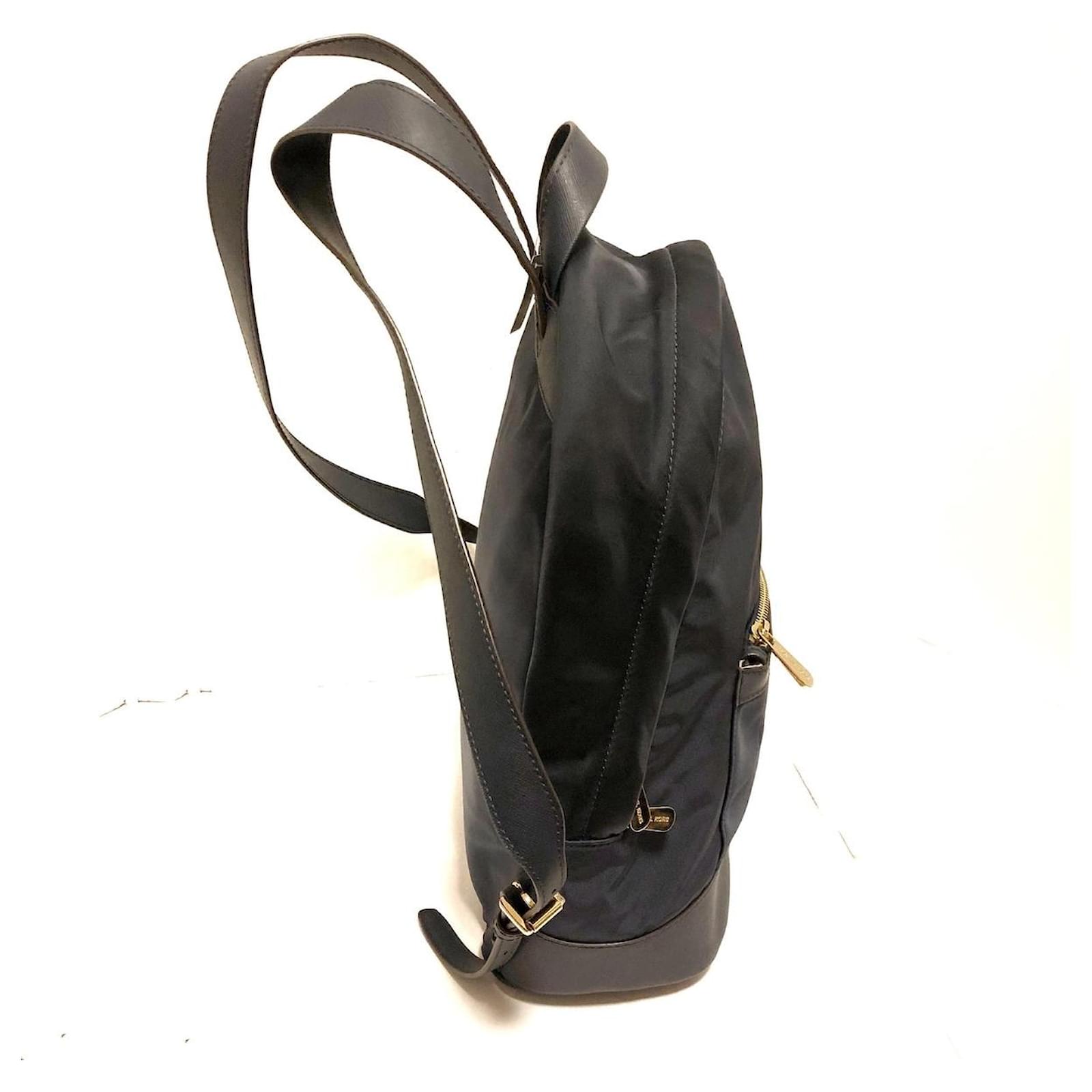 Michael Kors Backpack Navy blue Synthetic ref.347958 - Joli Closet