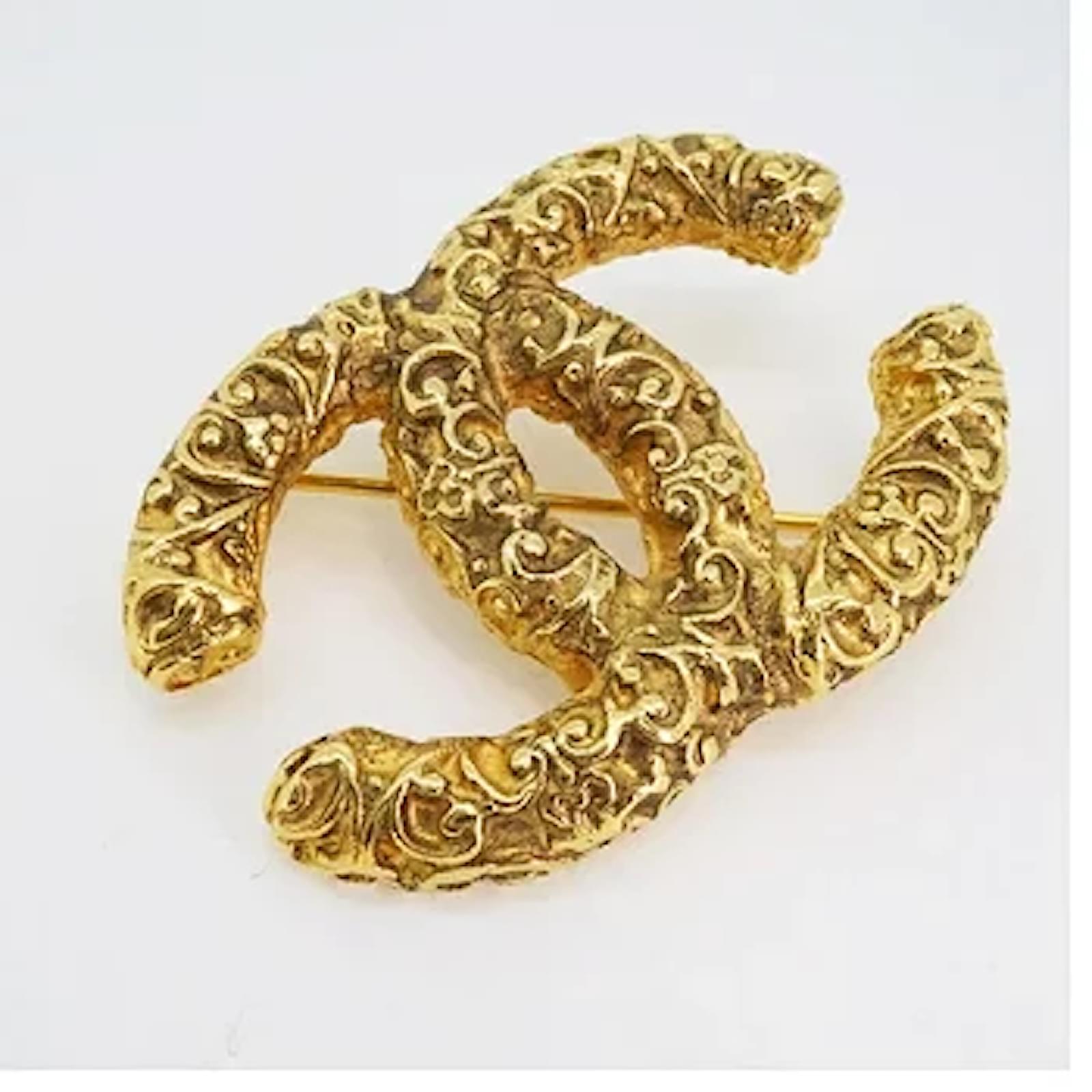 CHANEL, Jewelry, Chanel Brooch Gold Plated Used Women Cc Coco Logo