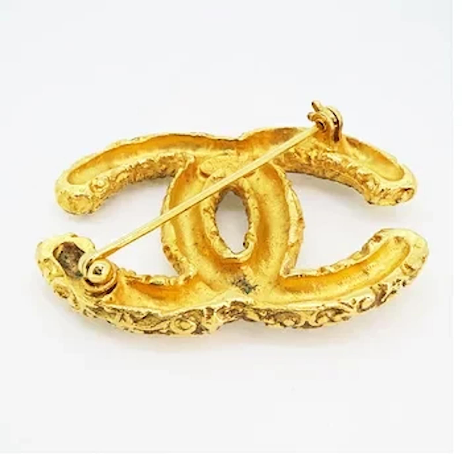 Used) Chanel Brooch Coco Mark Gold Color GP Plating 03A Golden
