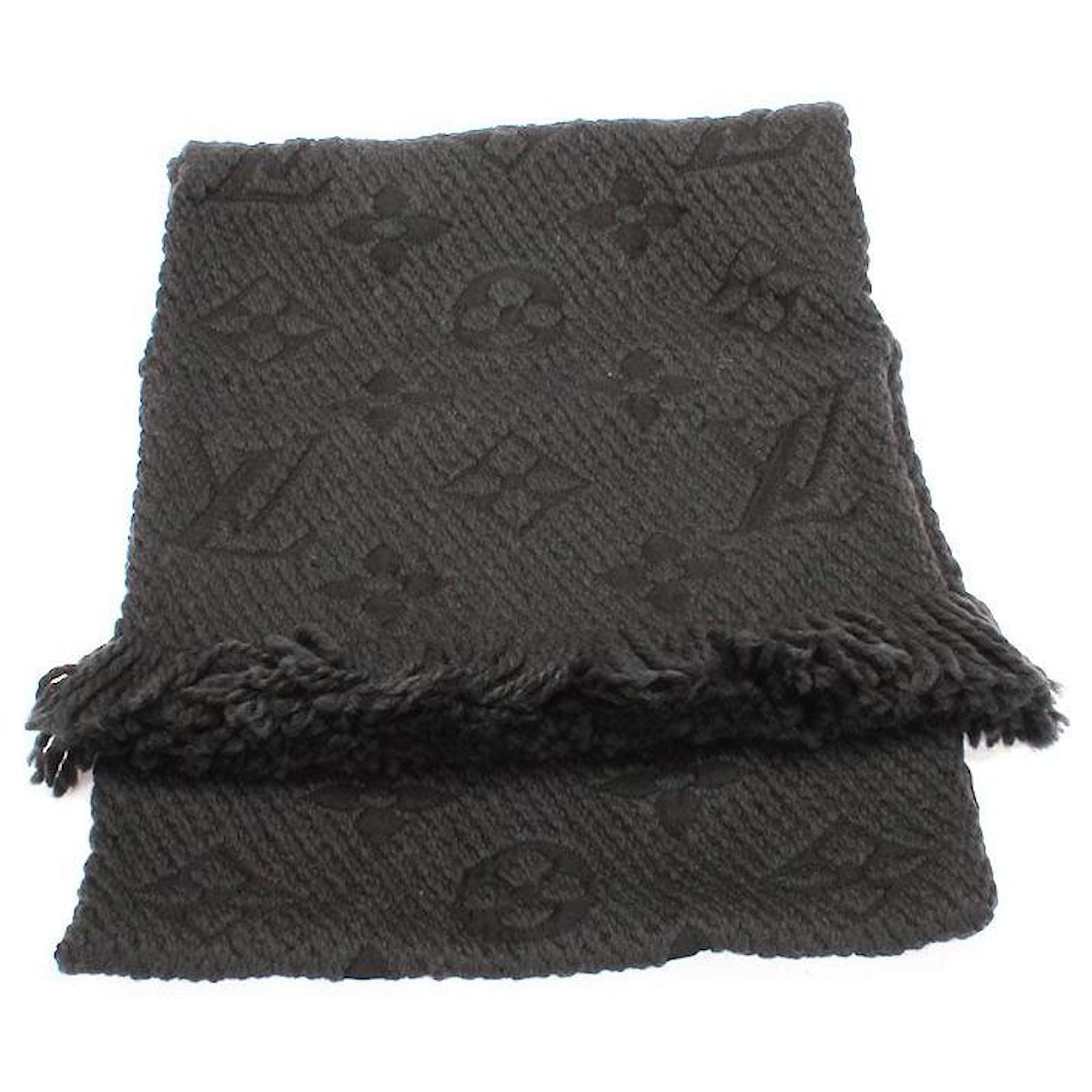 Louis Vuitton Vuitton Ehalp Logocomania Muffler 413287 in black Cashmere  Wool ref.349726 - Joli Closet