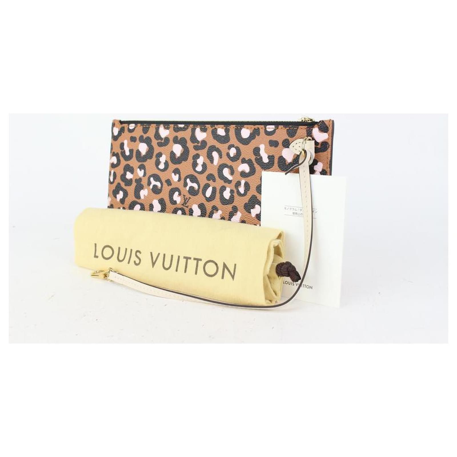 Louis Vuitton Cheetah Leopard Monogram Wild at Heart Neverfull Pochette  MM/GM Leather ref.349007 - Joli Closet