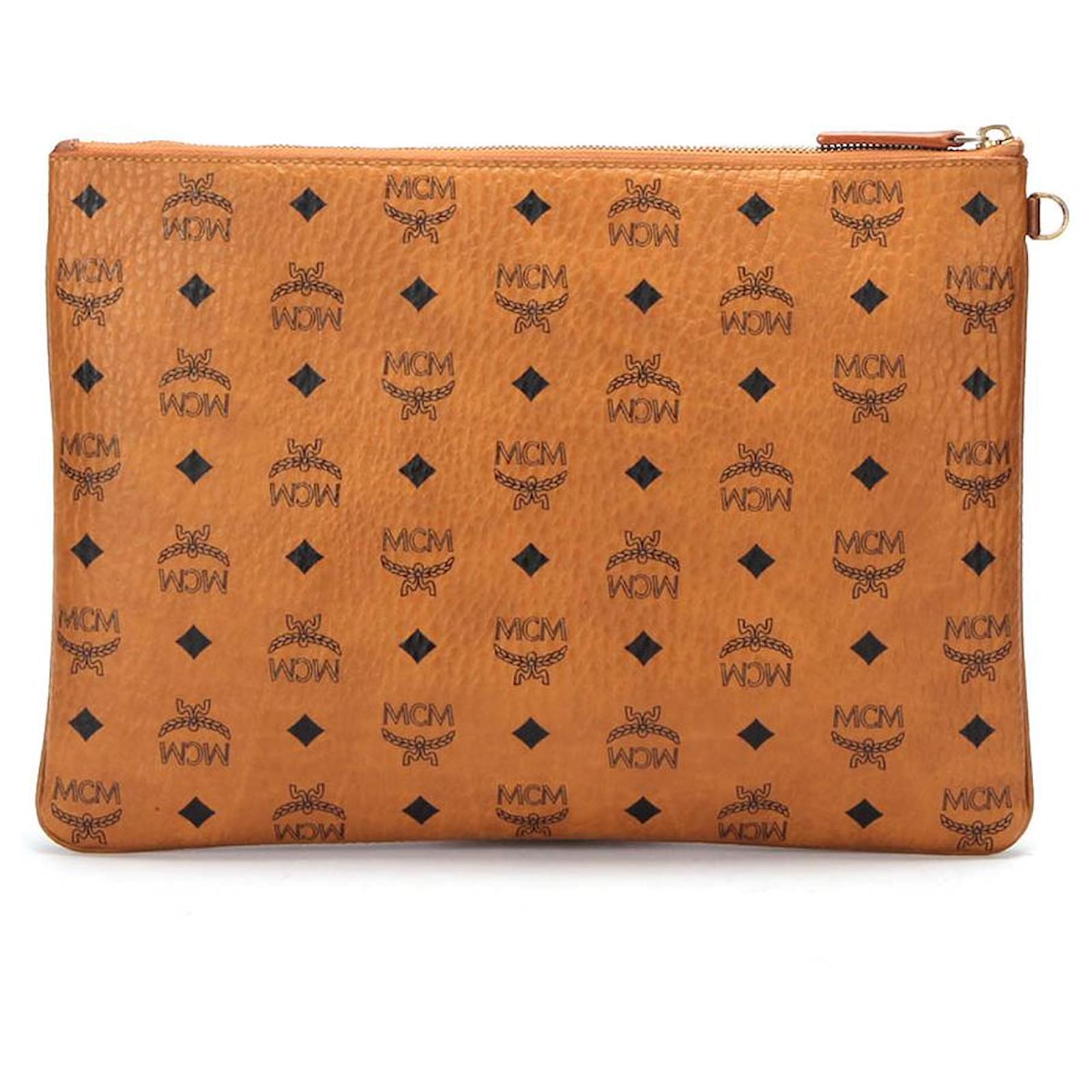 MCM Clutch Bag Brown Leather ref.349952 - Joli Closet
