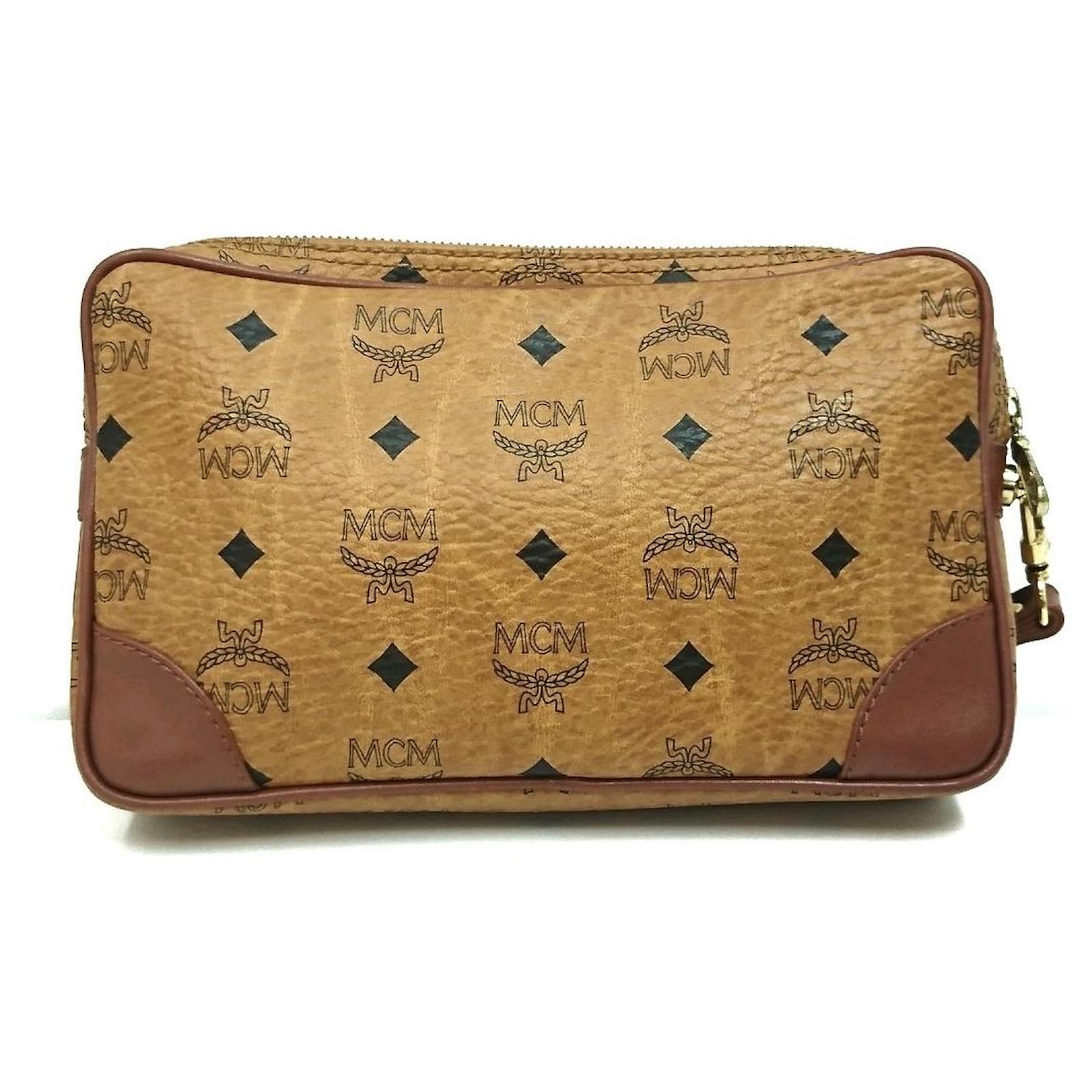 MCM Clutch Bag Brown Leather ref.350001 - Joli Closet
