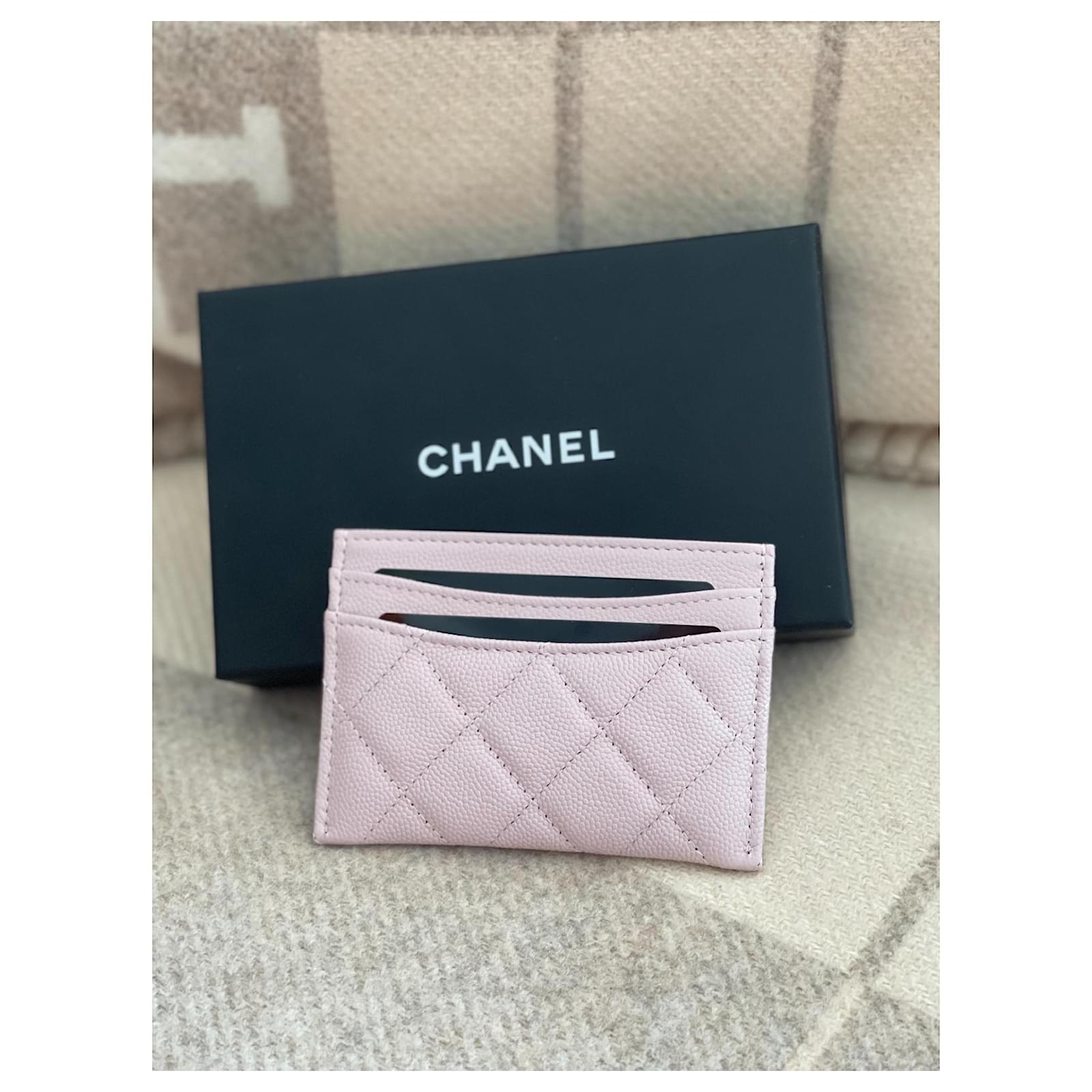 CHANEL Shiny Goatskin Quilted Chanel 19 Flap Card Holder Wallet