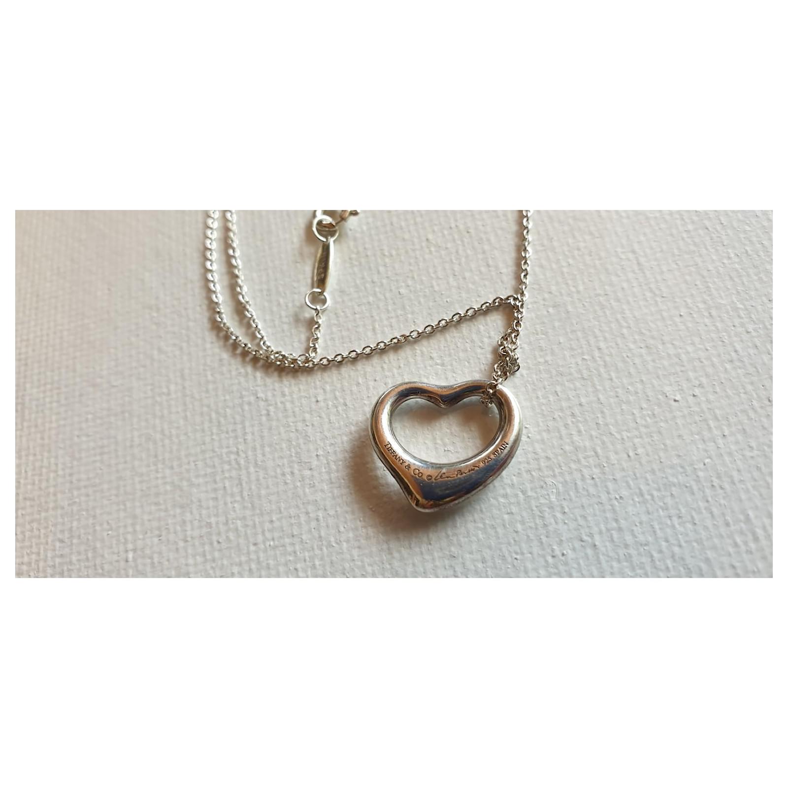 Tiffany and Co. Platinum Diamond and Pink Sapphire Open Heart Pendant  Necklace For Sale at 1stDibs | tiffany pink sapphire necklace, tiffany  heart necklace pink, tiffany pink pendant