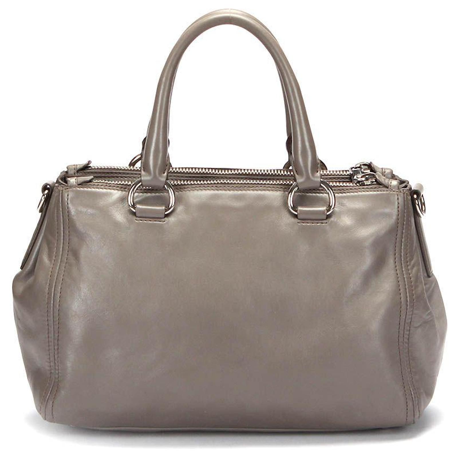 Prada 2Way Shoulder Bag 165 Grey Leather ref.351307 - Joli Closet