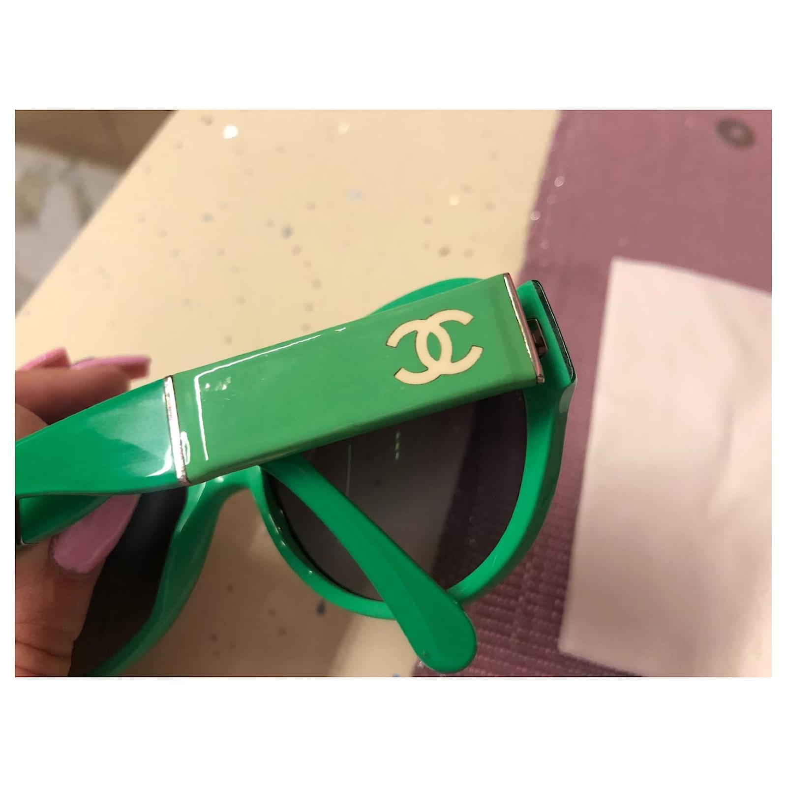 chanel sunglasses that say chanel on the side