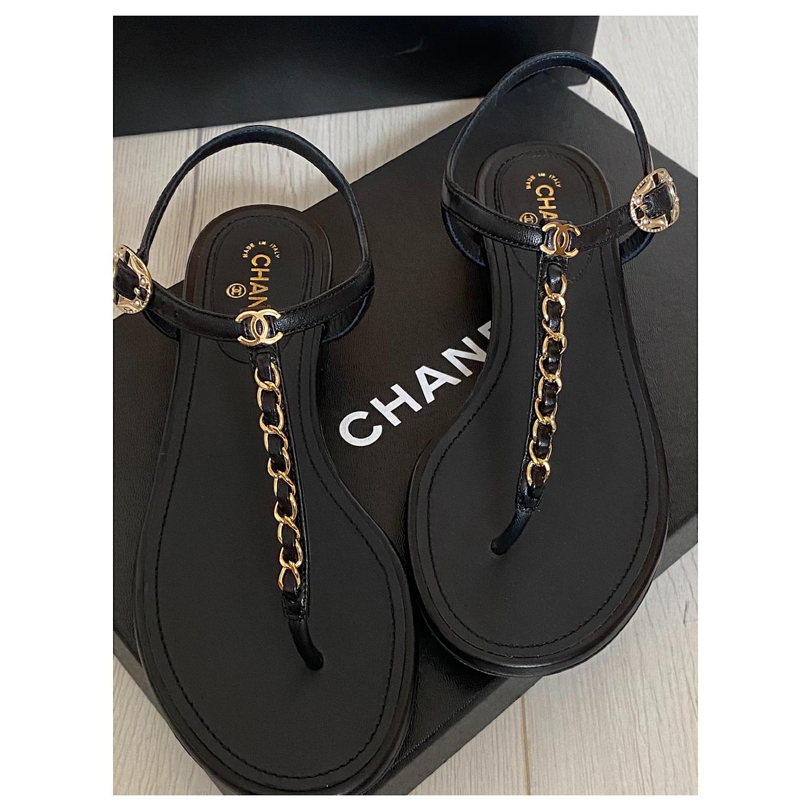 CHANEL Two-tone black and gold sandals T39 IT very good condition Spring  Summer 2021 Leather Deerskin ref.482120 - Joli Closet