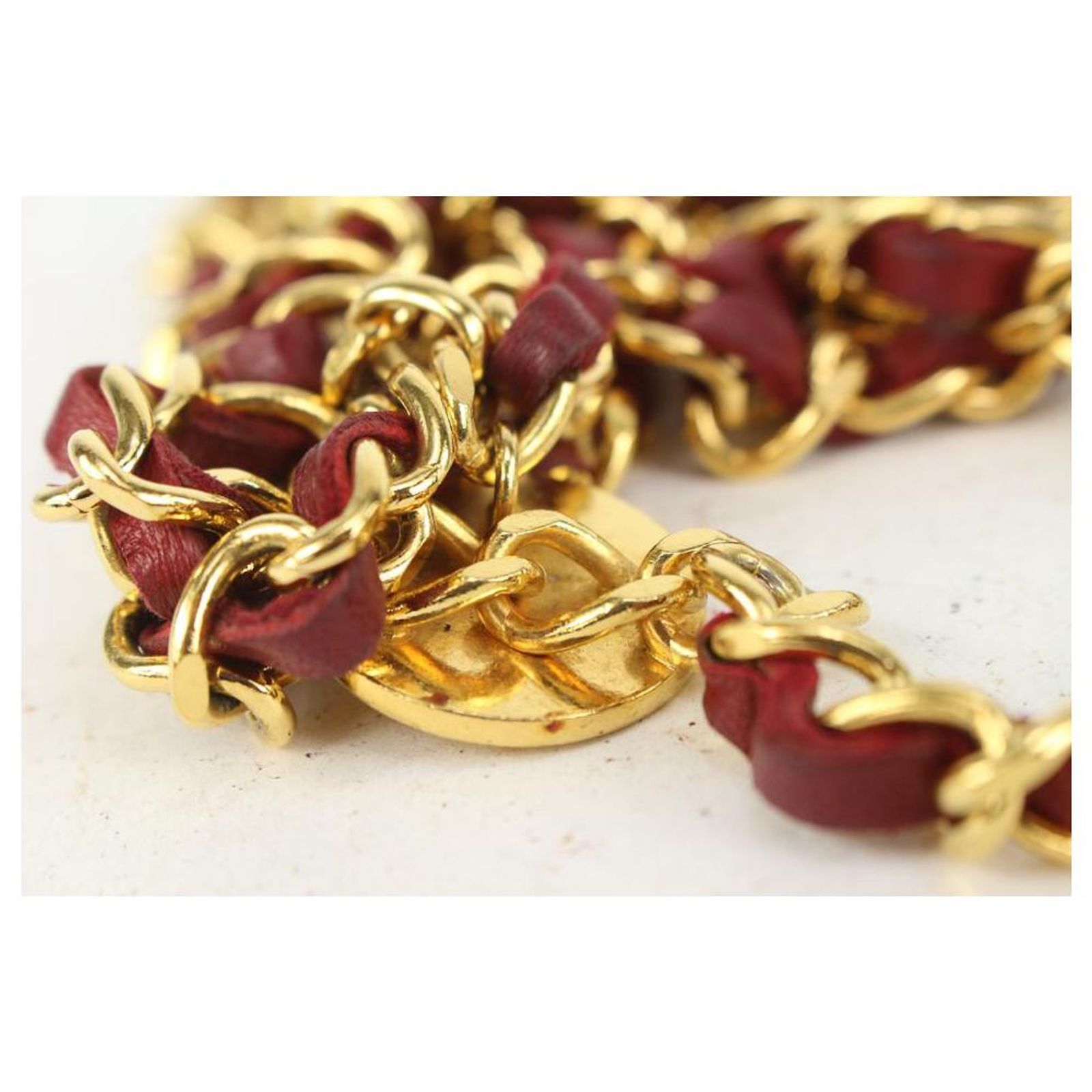 Autre Marque Chanel Red x Gold Interlaced CC Logo Triple  display picture 3