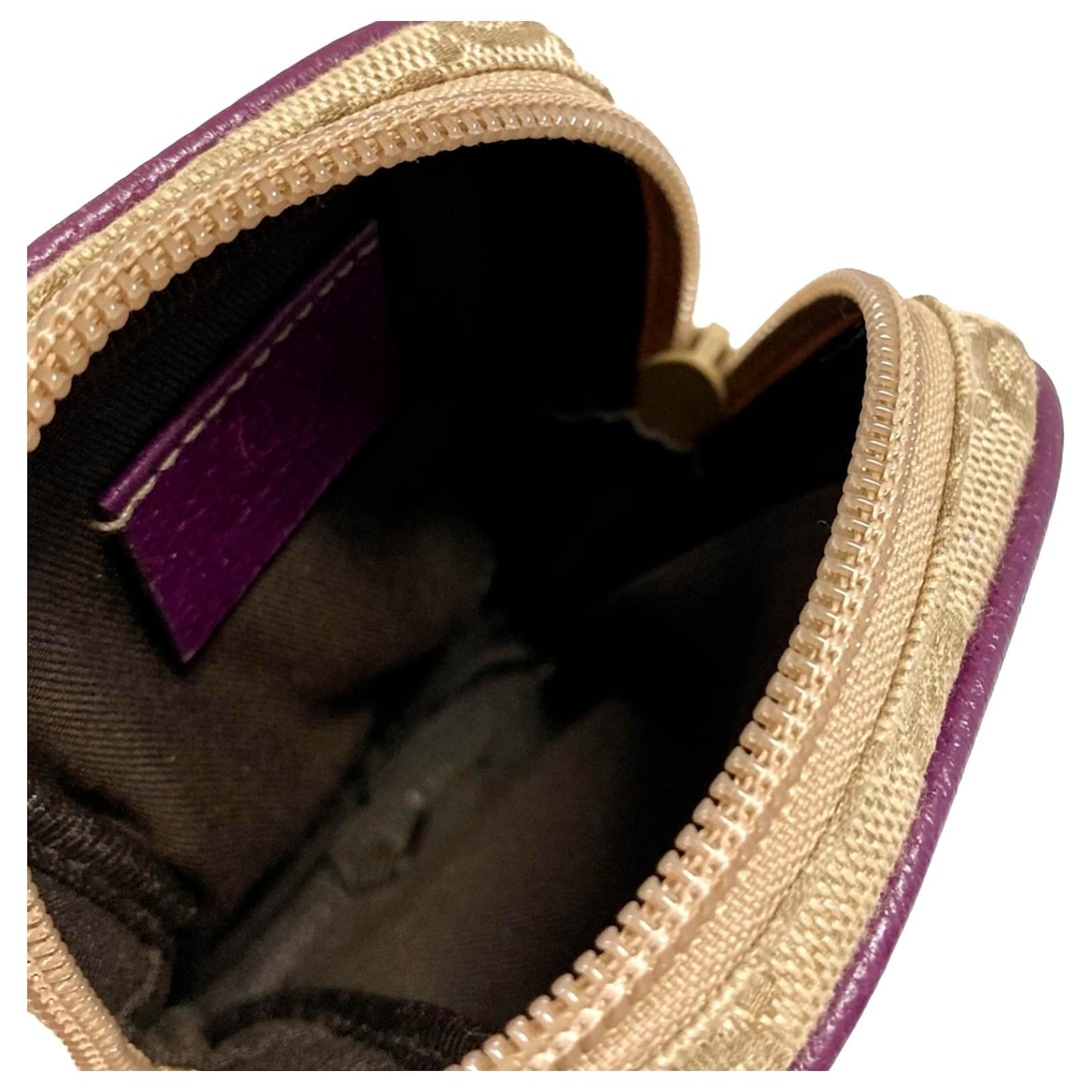 Gucci Brown GG Canvas Cigarette Case Beige Purple Leather Cloth Pony-style  calfskin Cloth ref.360964 - Joli Closet