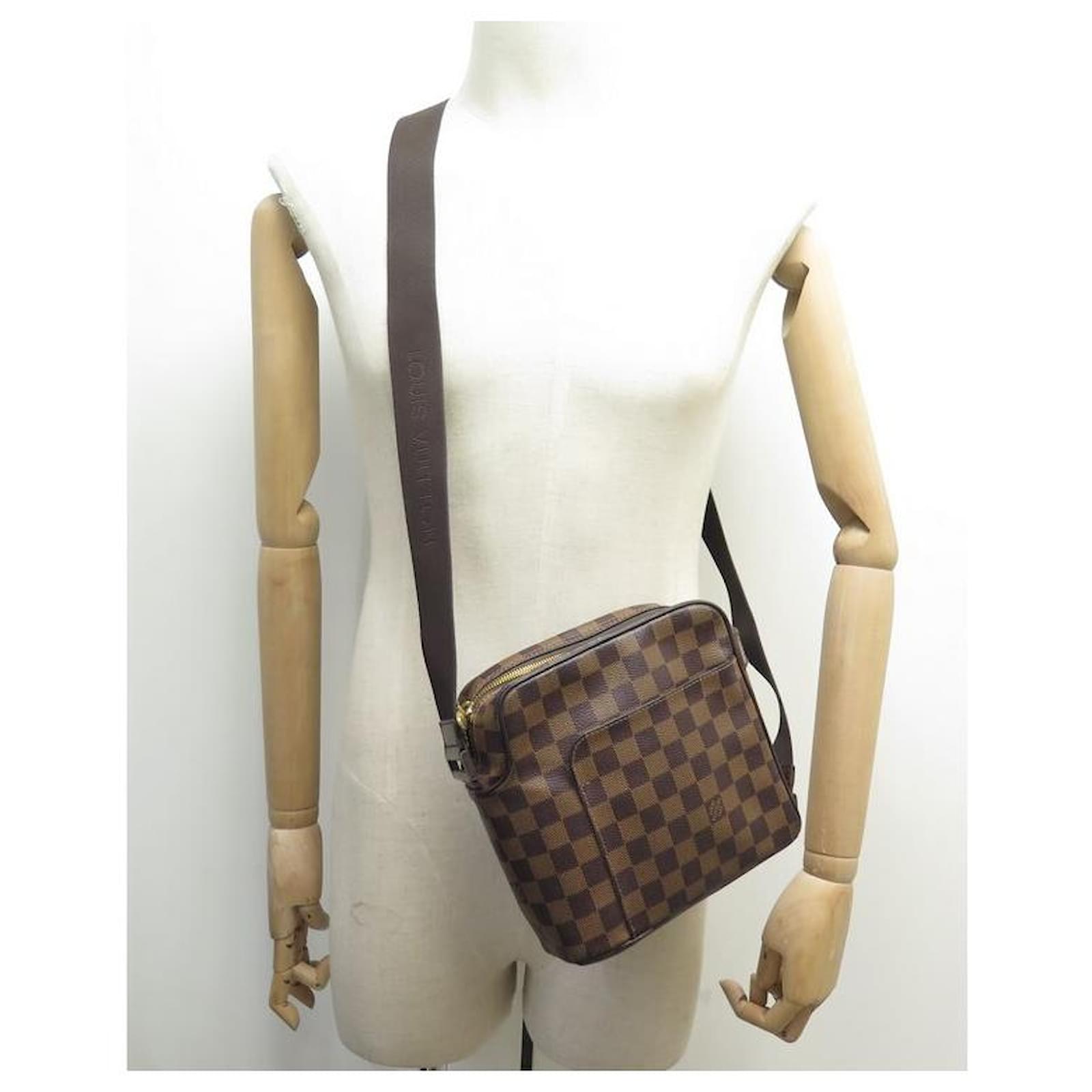 LOUIS VUITTON OLAV PM BAG IN DAMIER EBONY CANVAS HAND BAG Brown Cloth  ref.365177 - Joli Closet