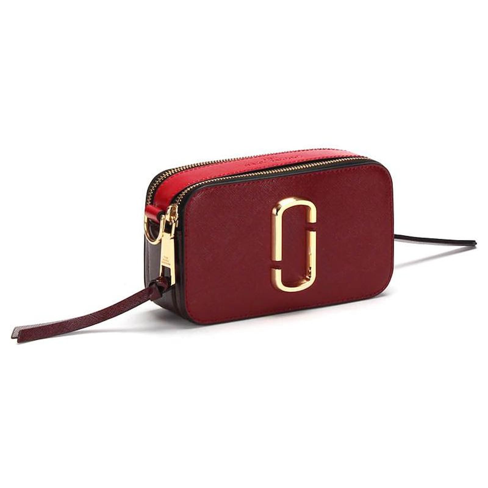Marc Jacobs Leather Snapshot Crossbody Bag in red  maroon calf leather  leather Brown ref.365179 - Joli Closet