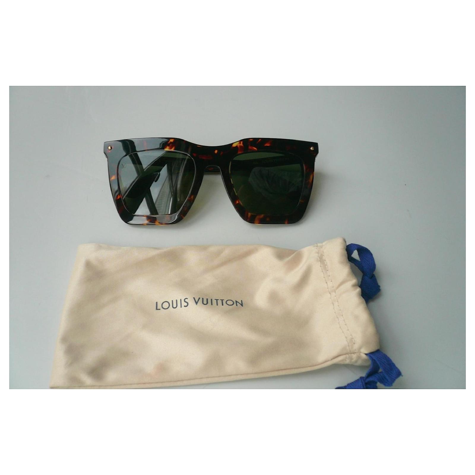 LOUIS VUITTON New sunglasses Summer 2021 Dark brown Plastic ref