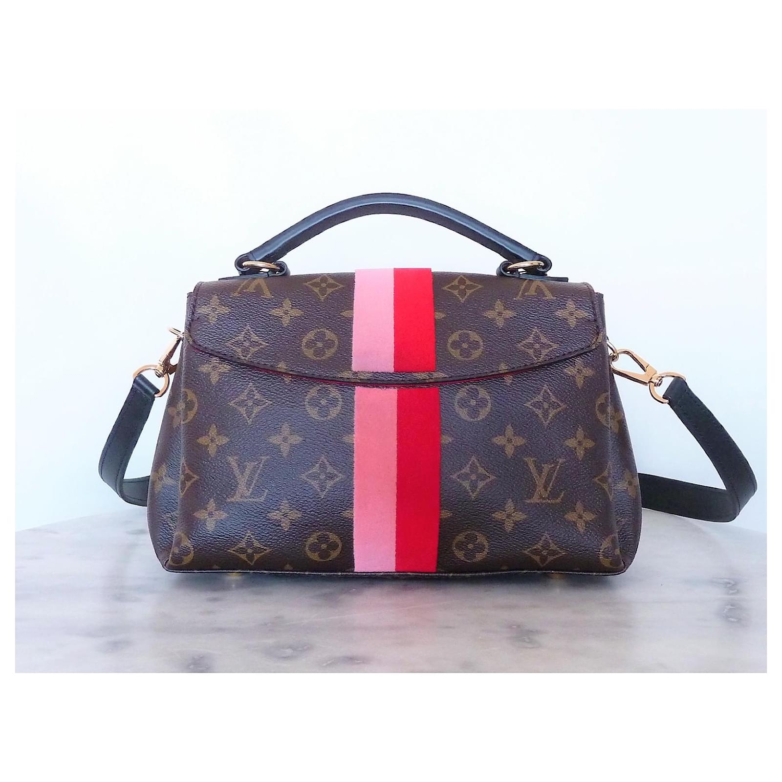 Borsa da viaggio Louis Vuitton Cruiser in tela monogram marrone e pelle  naturale, Red Louis Vuitton Monogram LV Pop Tambourin Crossbody Bag