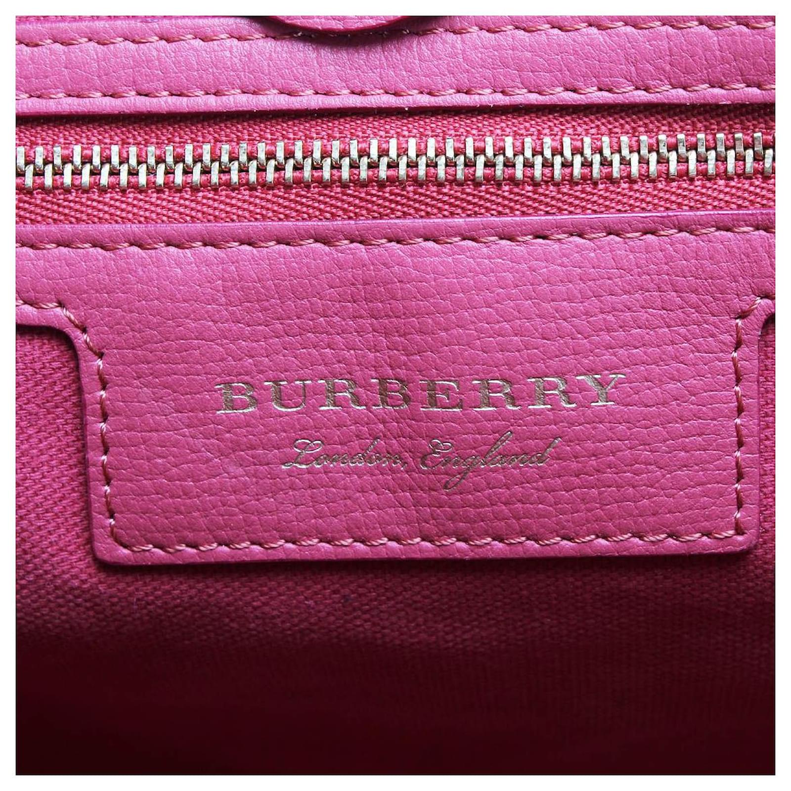 Burberry Haymarket Check Peony Rose Canter Tote Bag in multicolor  coated/waterproof canvas Multiple colors Cloth ref.368513 - Joli Closet