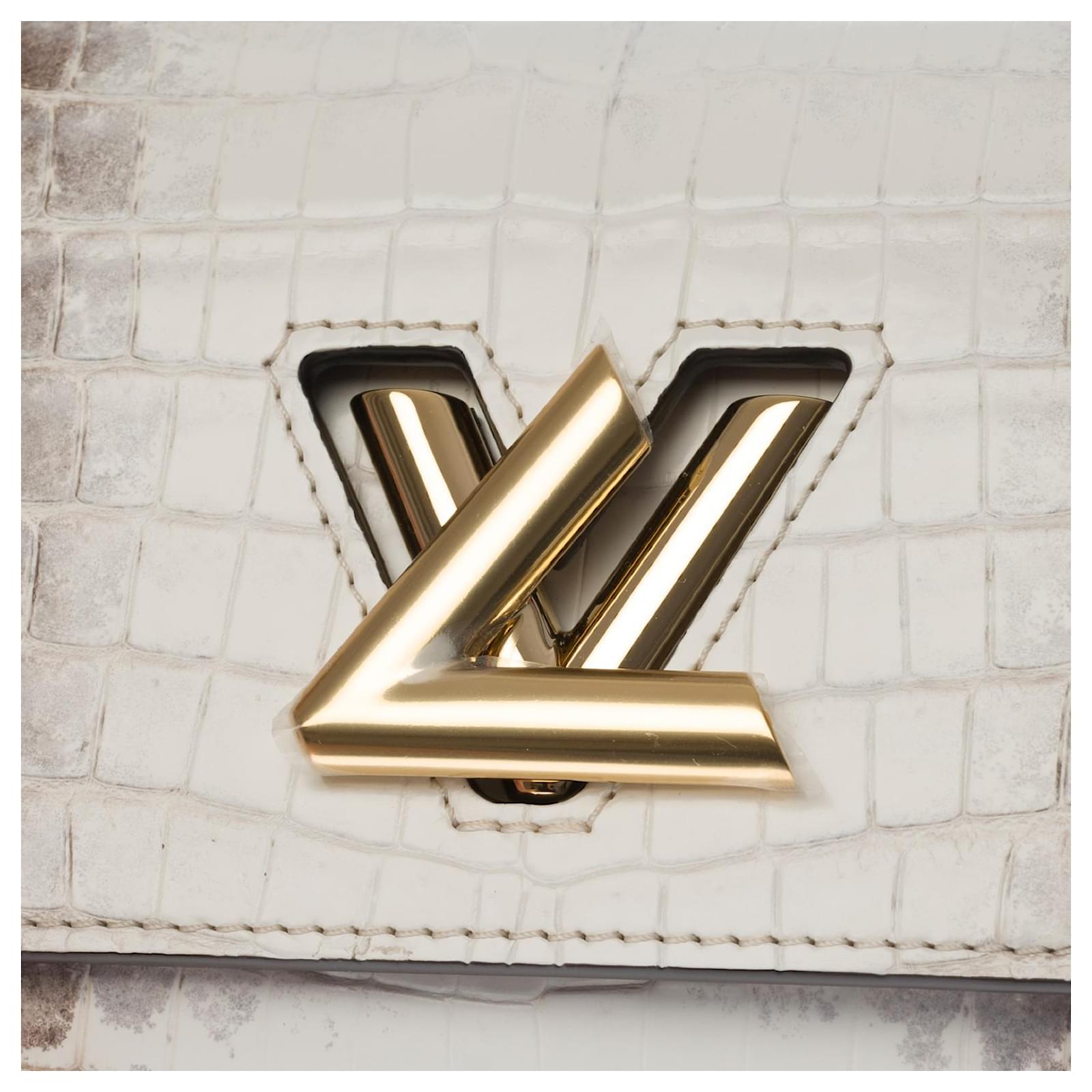 Exceptional and precious Louis Vuitton Twist Mini bag in white Niloticus  crocodile leather! Exotic leather ref.369987 - Joli Closet