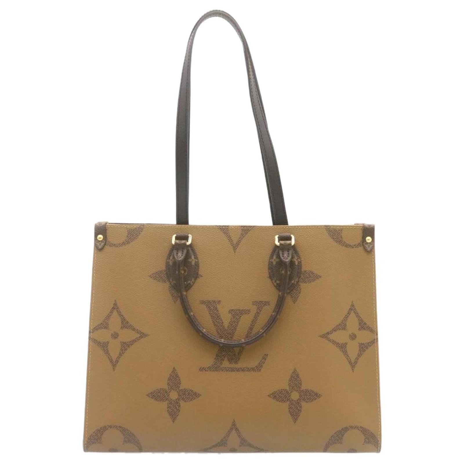 Louis Vuitton OnTheGo tote MM Vs GM Bag Size Comparison