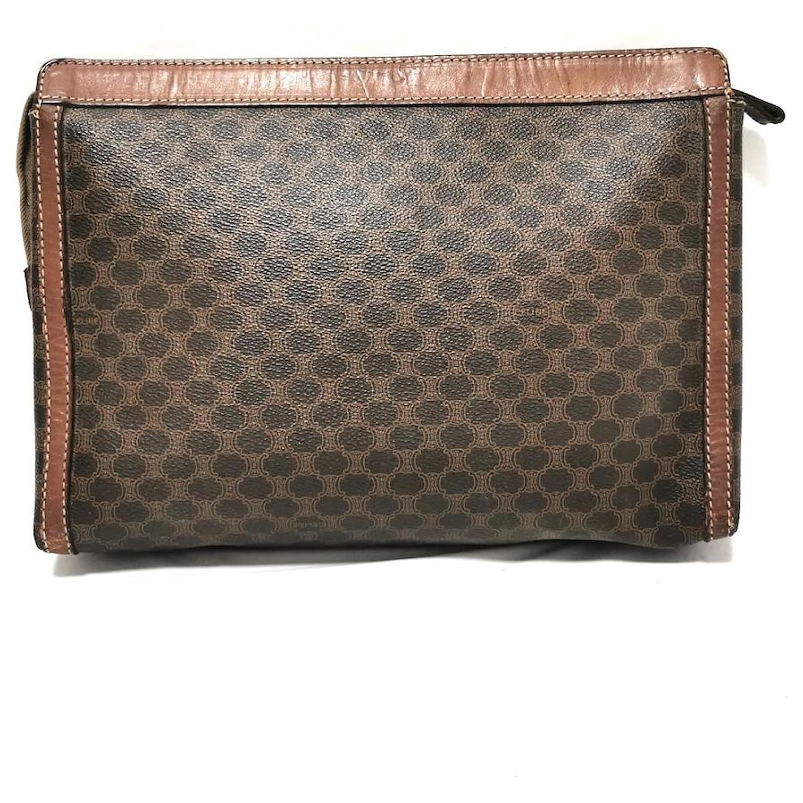 Céline Clutch Bag Brown Leather ref.373496 Joli Closet