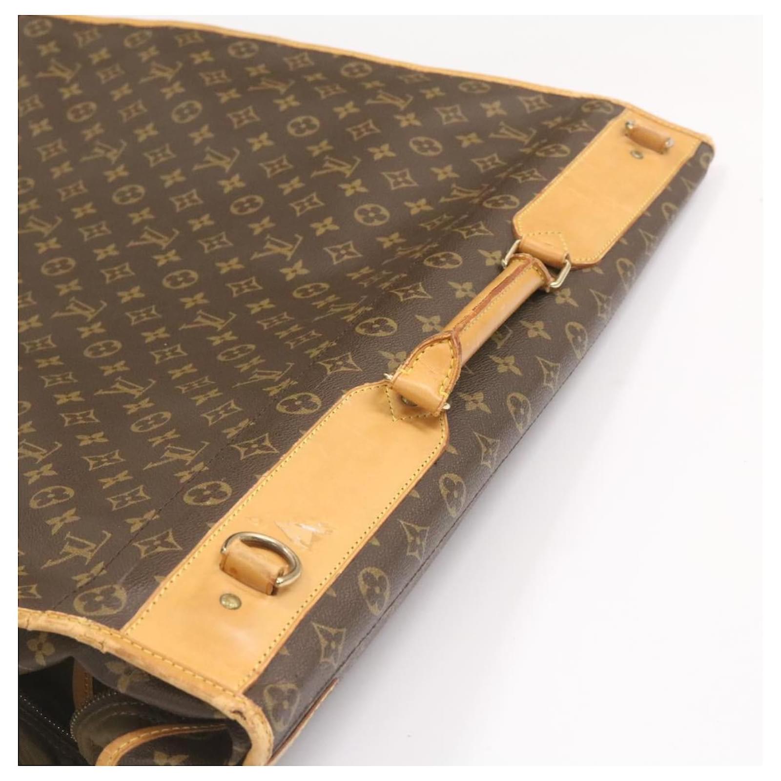 LOUIS VUITTON Monogram Portable Cabin Garment Cover M23420 LV Auth