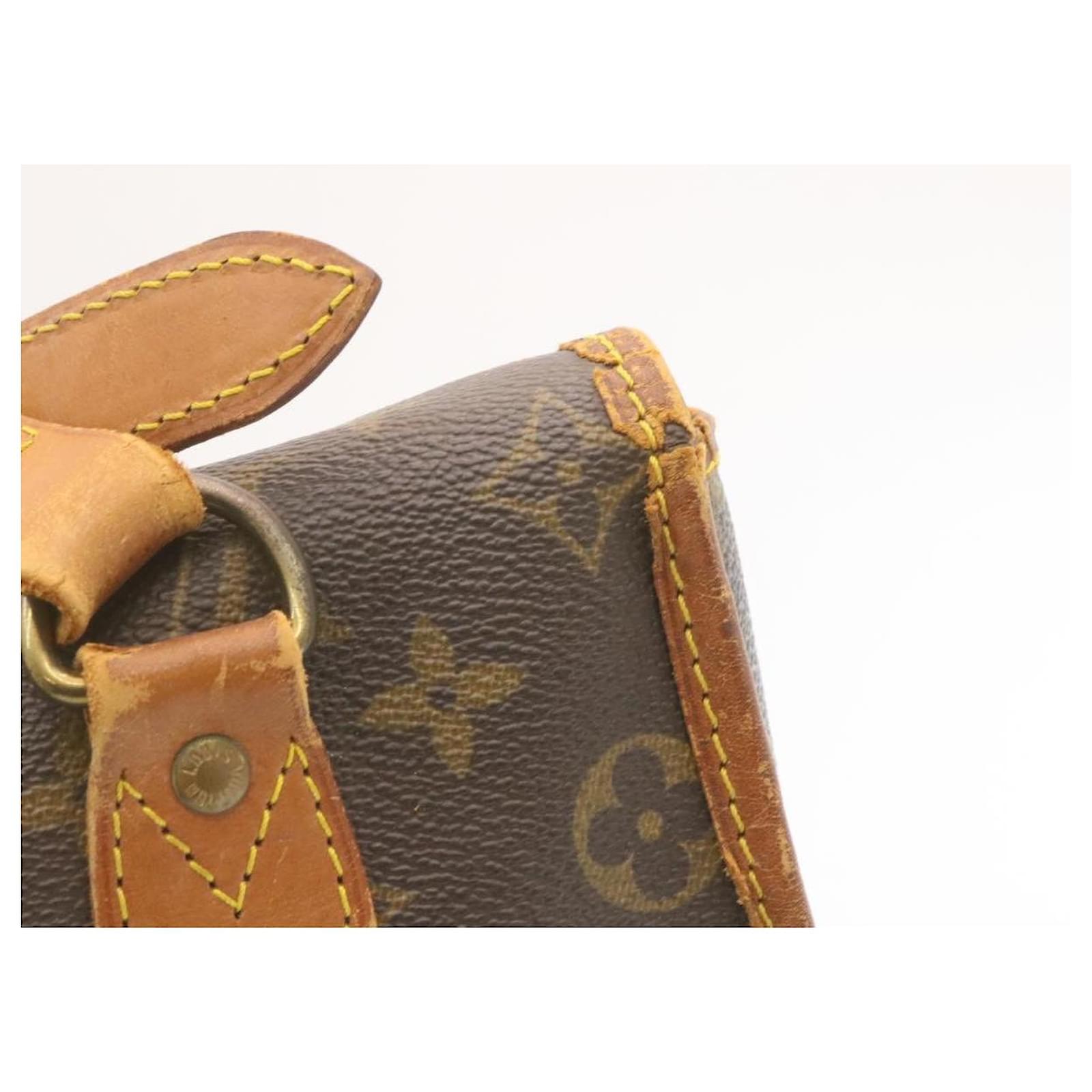 LOUIS VUITTON Monogram Sac Bazas Japon Shoulder Bag M99013 LV Auth