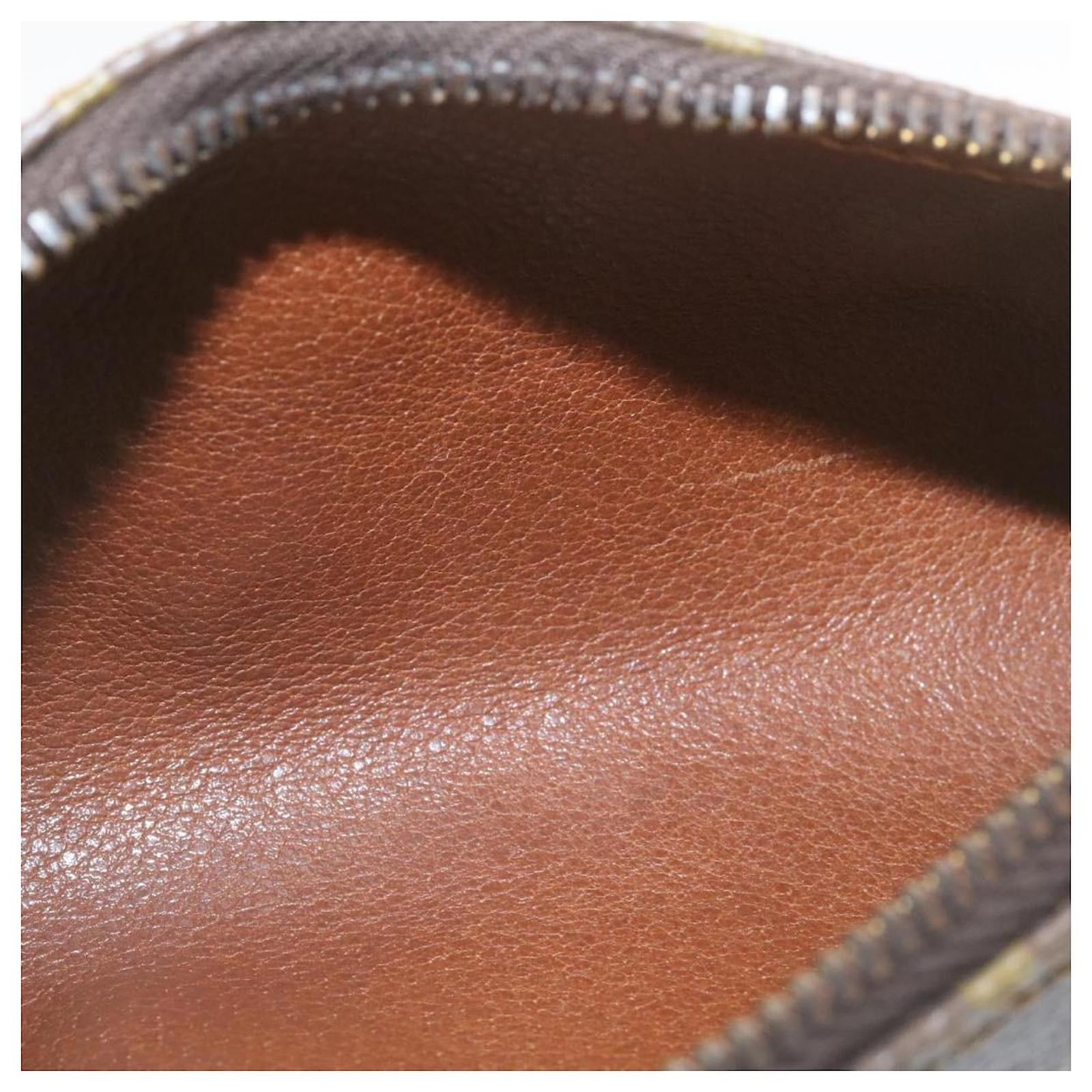 Louis Vuitton Monogram Papillon 30 Old Model Hand Bag M51365 LV Auth ar5116  Cloth ref.432001 - Joli Closet