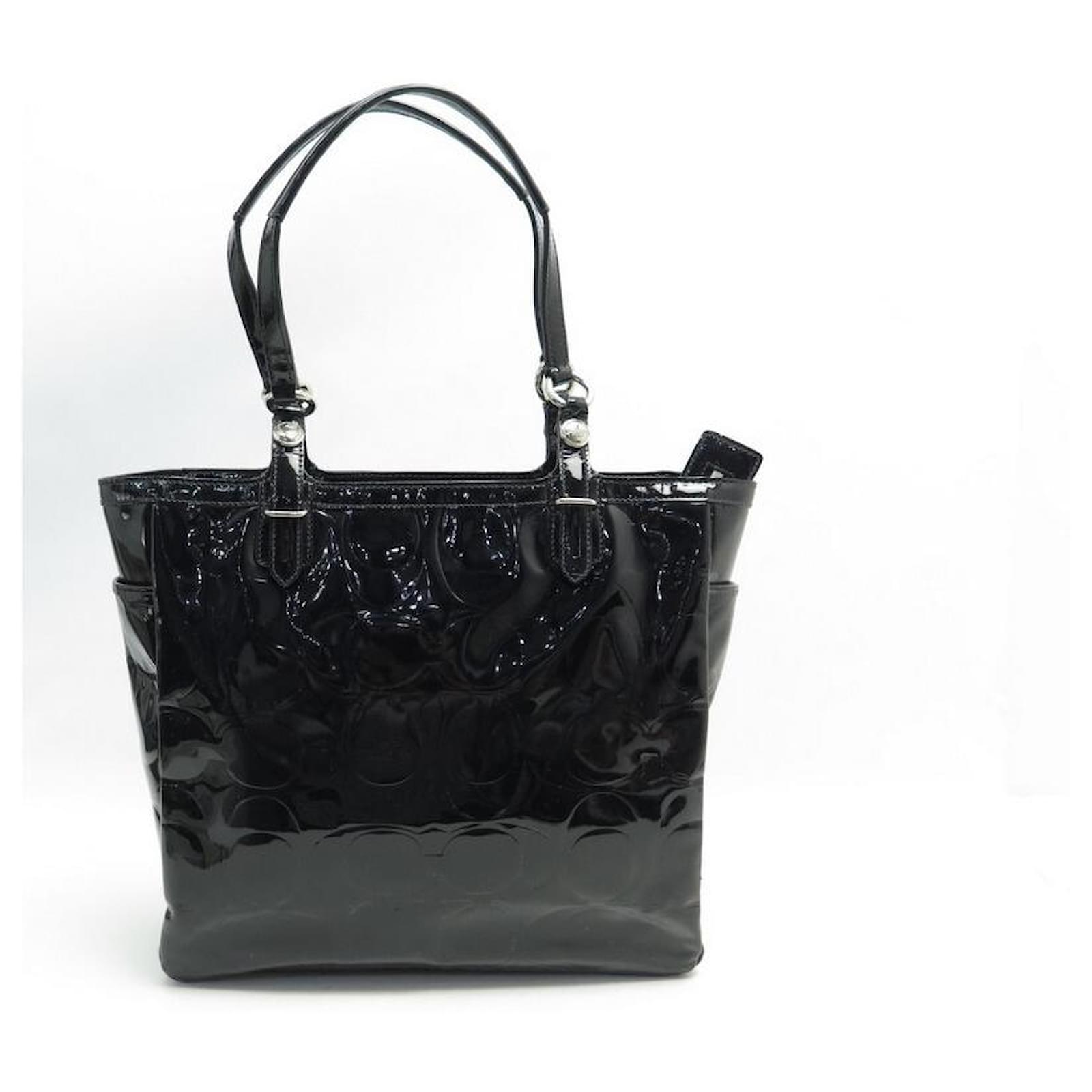 COACH TOTE BAG IN BLACK PAINTED MONOGRAM LEATHER HAND TOTE BAG Patent  leather ref.375945 - Joli Closet