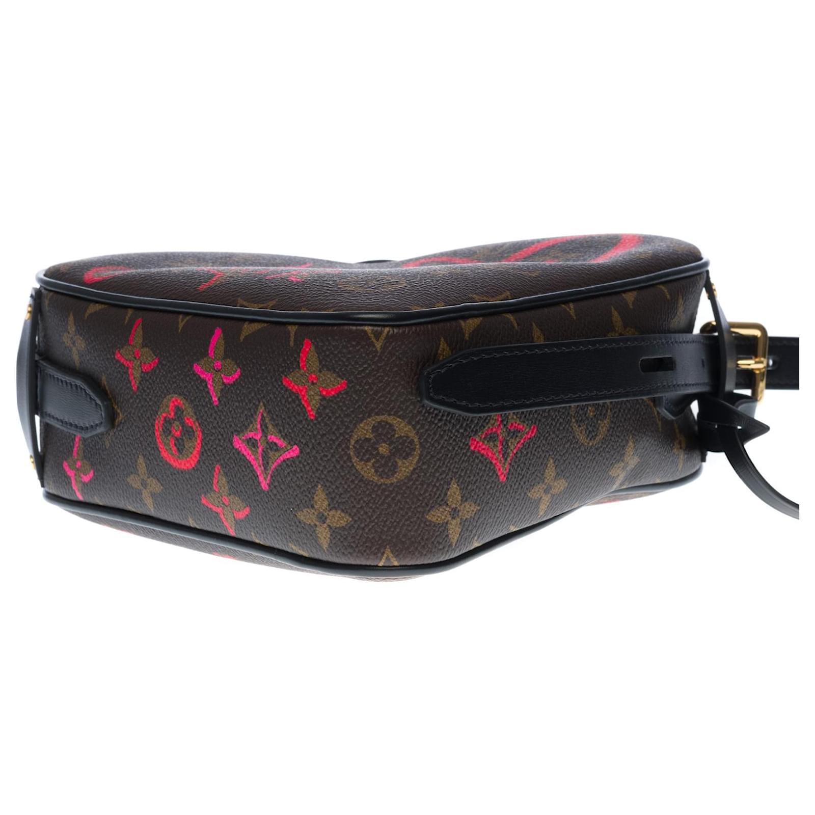 Louis Vuitton Coeur Handbag Limited Edition Fall in Love Monogram Embossed  Lambskin Pink 220202124