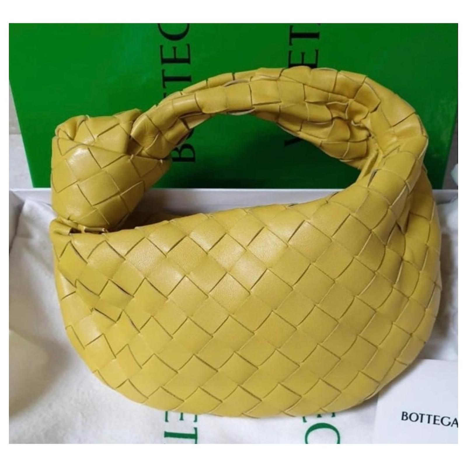 bottega veneta mini jodie leather hobo bolsa