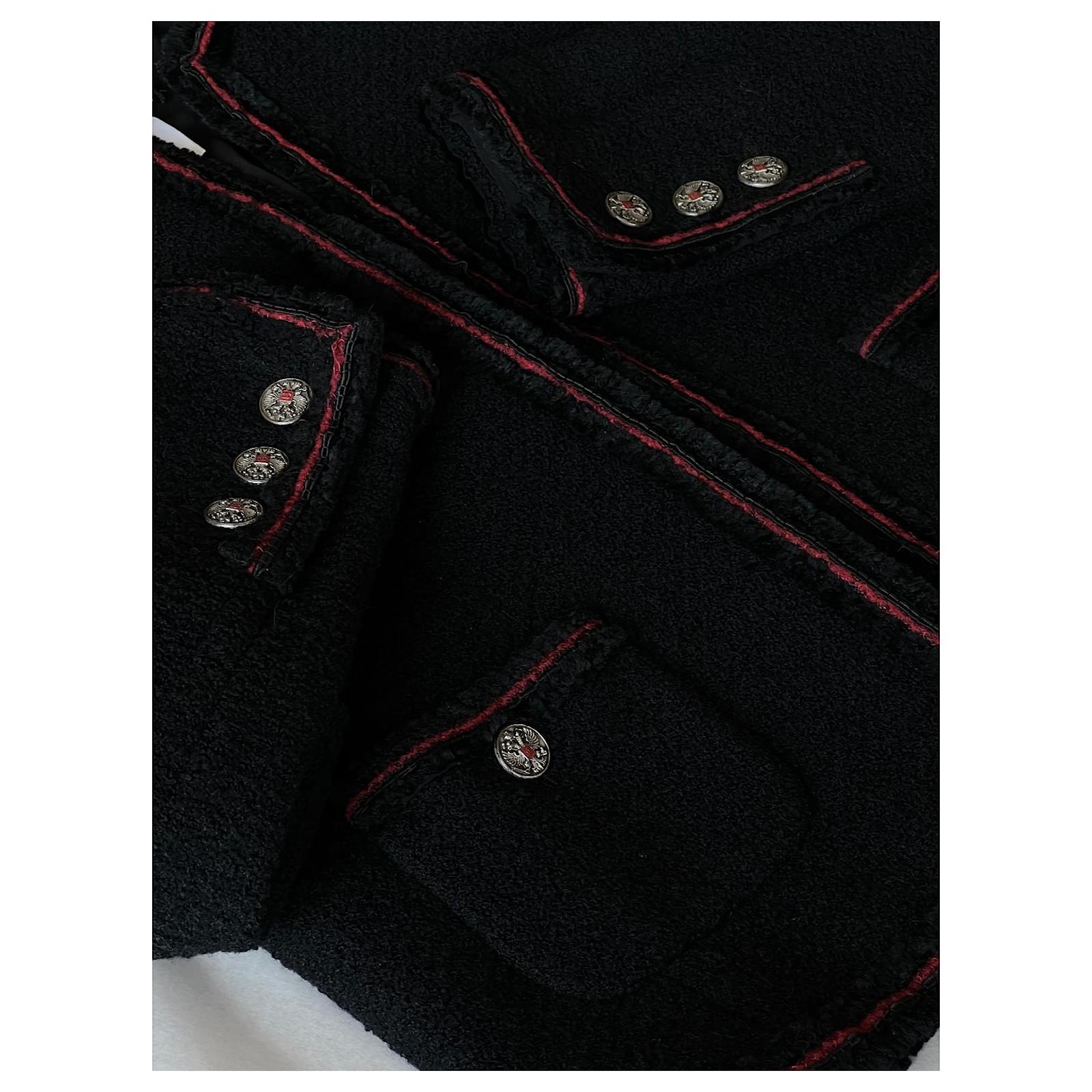 CHANEL 非売品THE LITTLE BLACK JACKET Chanel's Little Black Jacket In New York | rolala loves