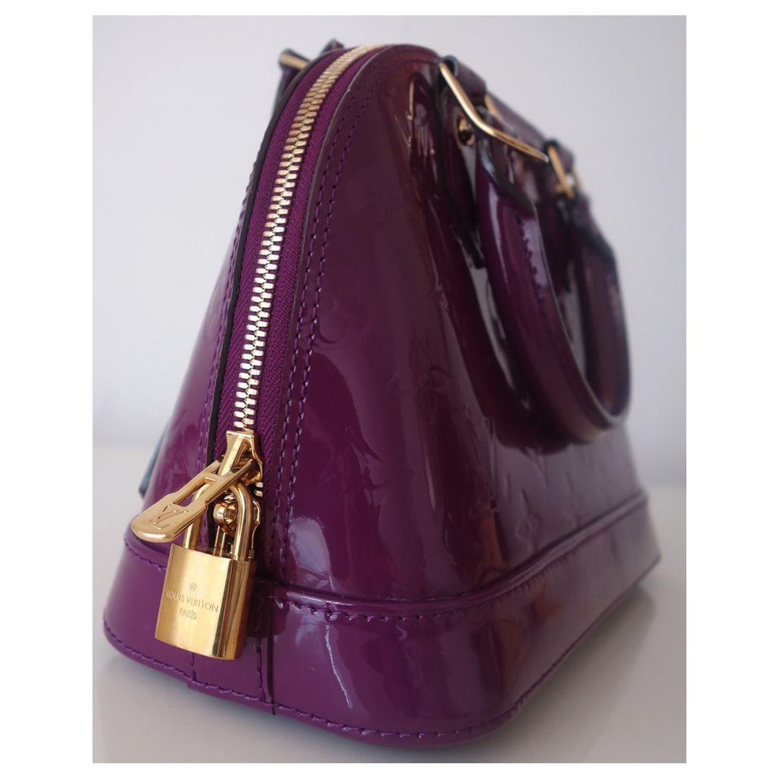 COPY - Louis Vuitton Dark Purple Patent Leather B… LOUIS VUITTON AMARANTE DARK PURPLE VERNIS RODEO DRIVE  main image 3