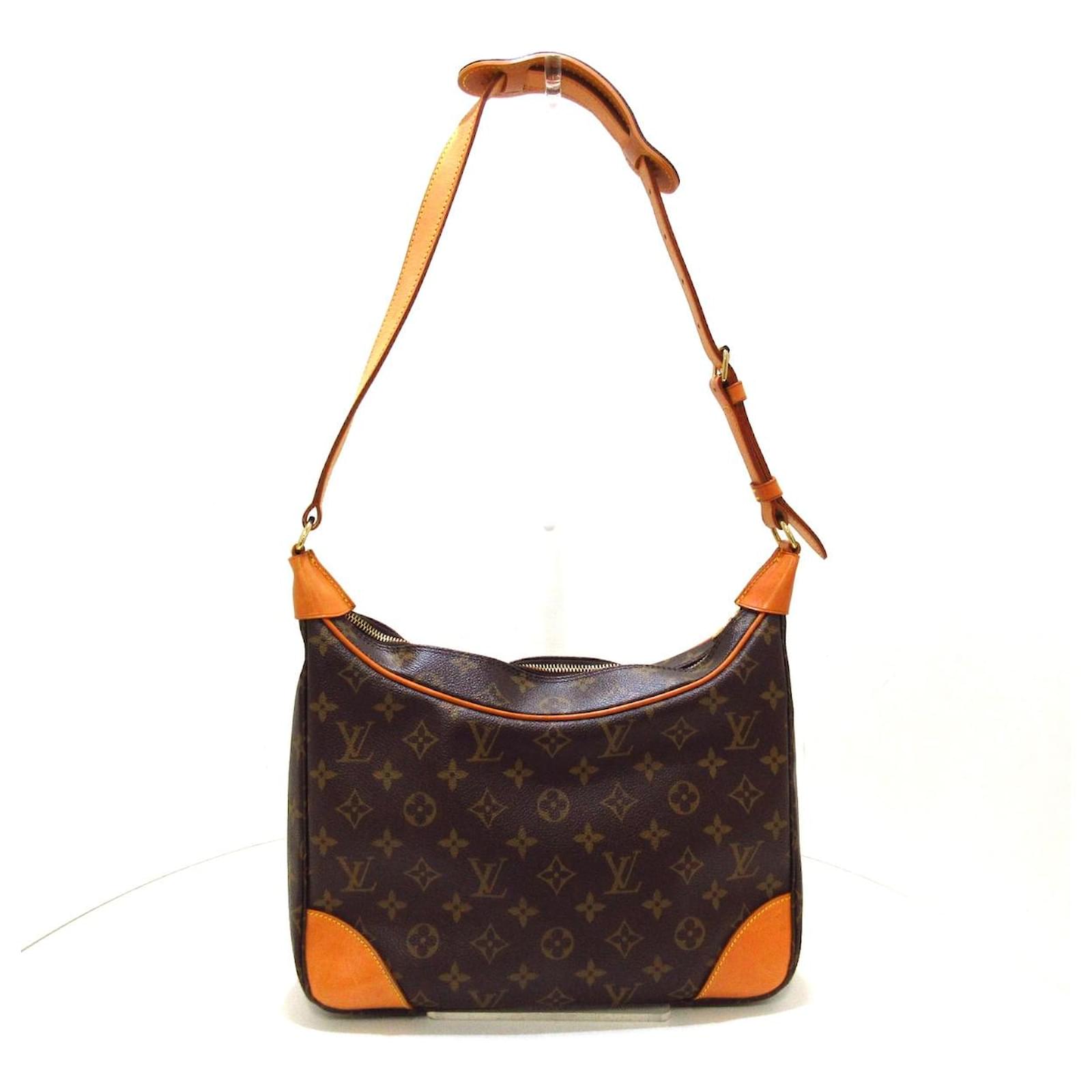 Louis Vuitton Boulogne bag Brown Beige Leather Cloth ref.321913 - Joli  Closet