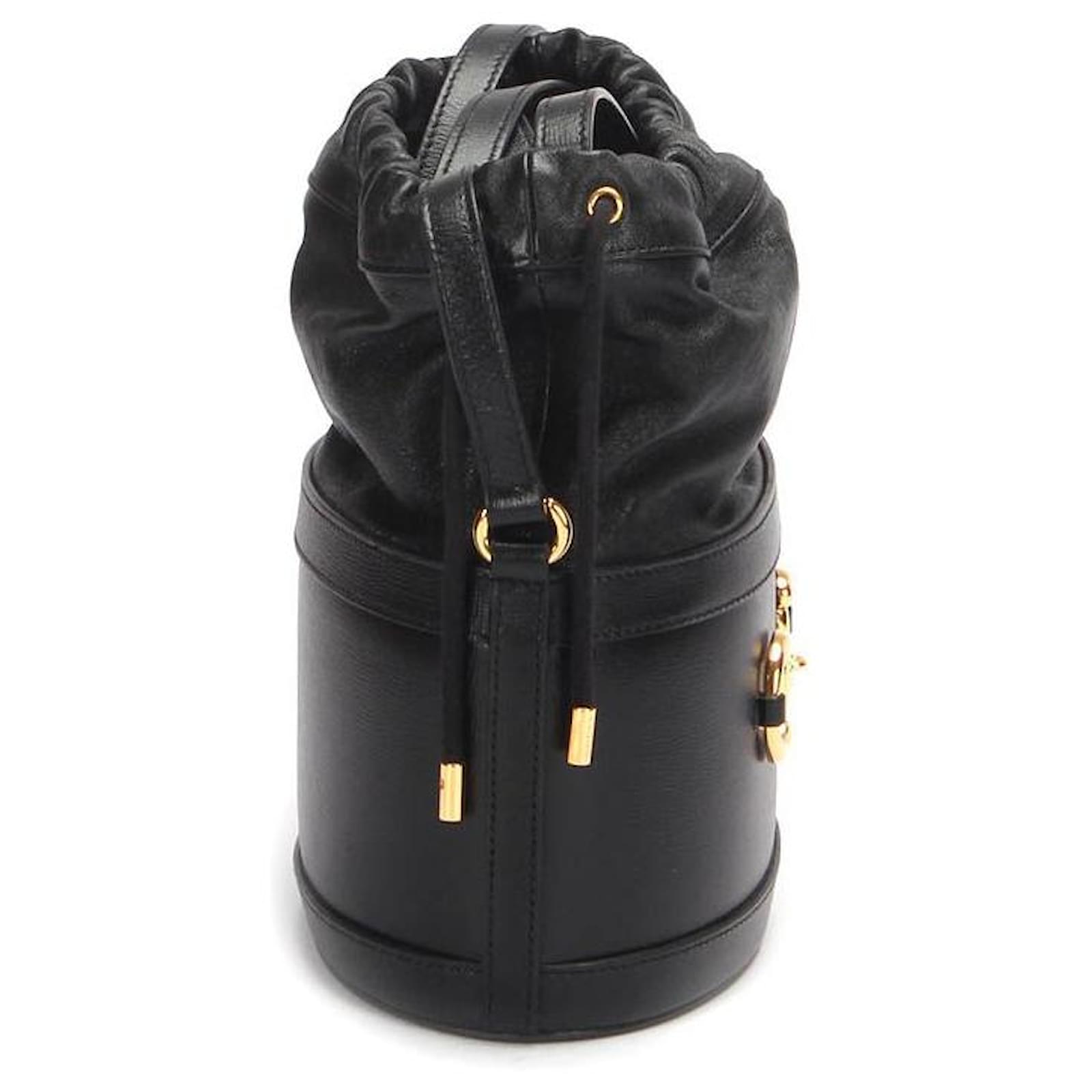 Gucci Horsebit 1955 Leather Bucket Bag in black calf leather Pony-style ...