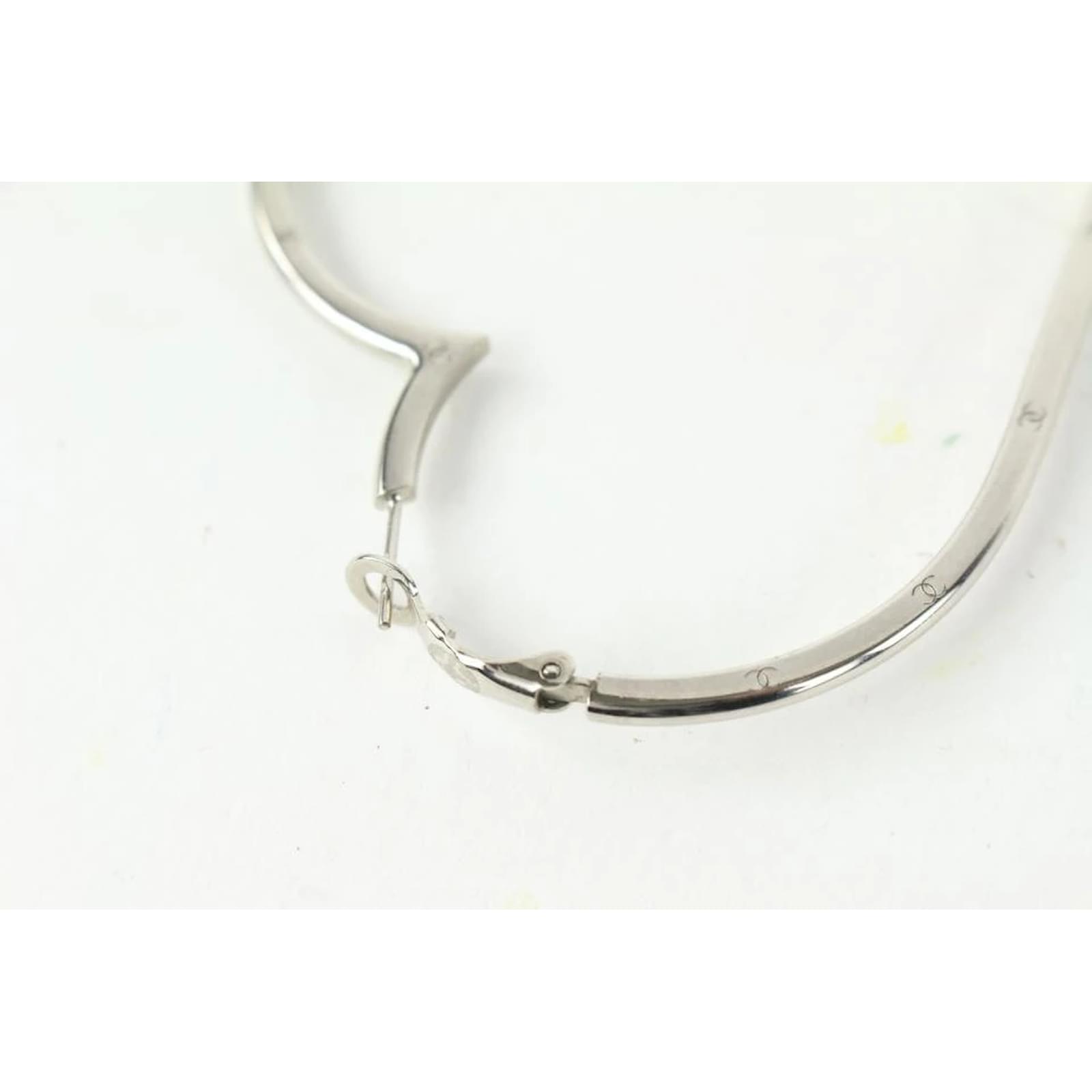 Chanel 04P CC Heart Hoop Earrings Silver Pierce Pierced Hoops ref.378828 -  Joli Closet