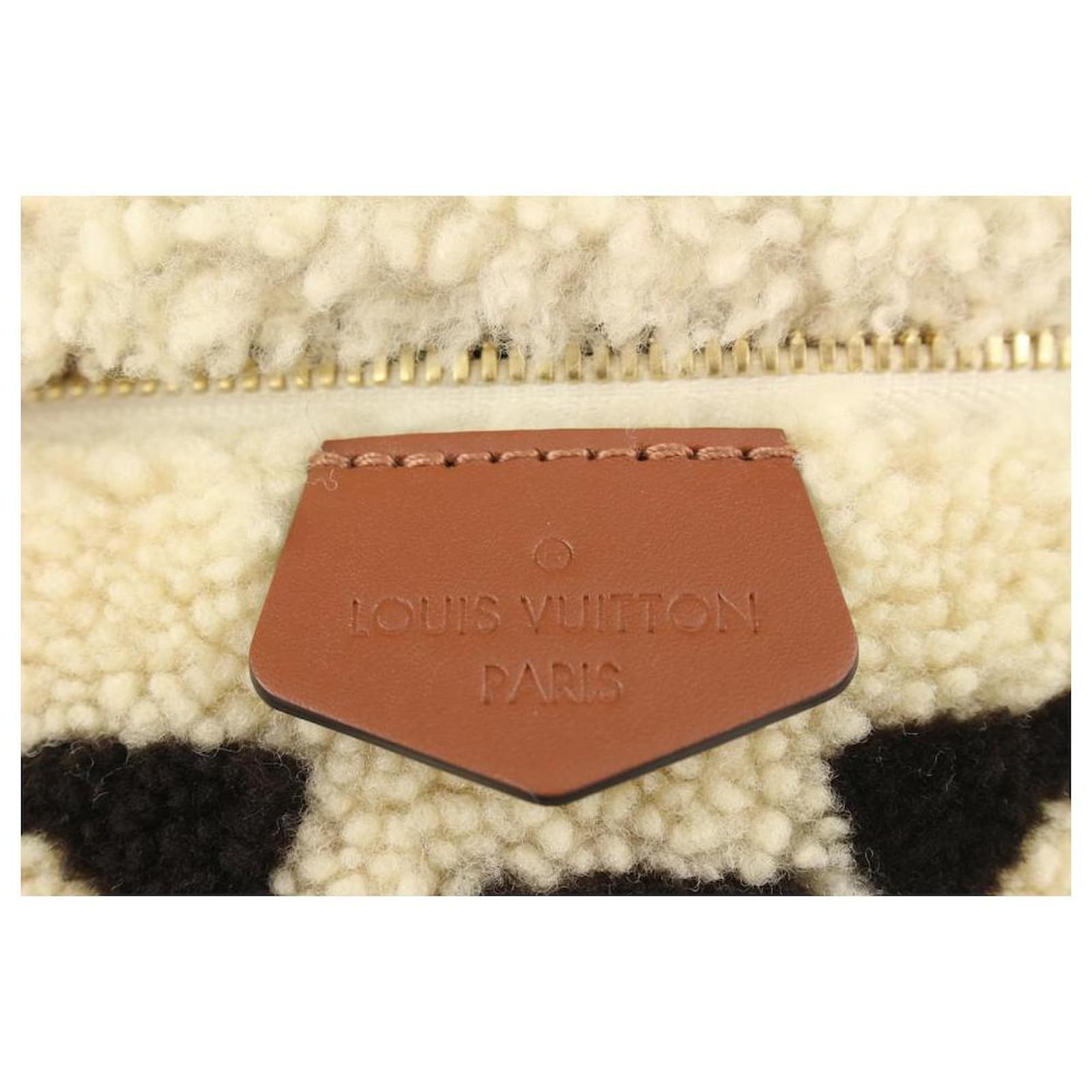 Louis Vuitton Fleece Shearling Monogram Teddy Bumbag Fanny