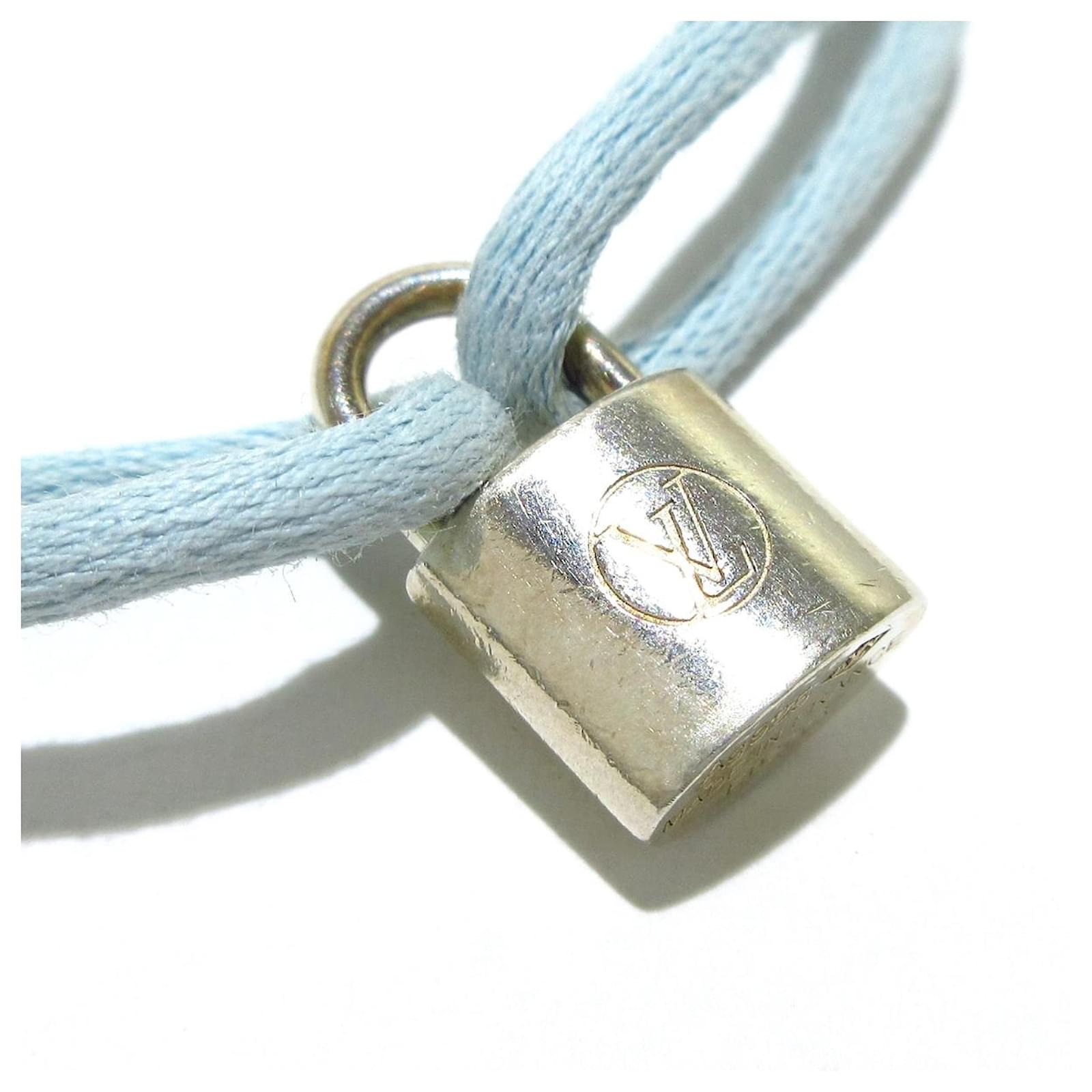 Louis Vuitton bracelet Silvery Silver ref.378962 - Joli Closet