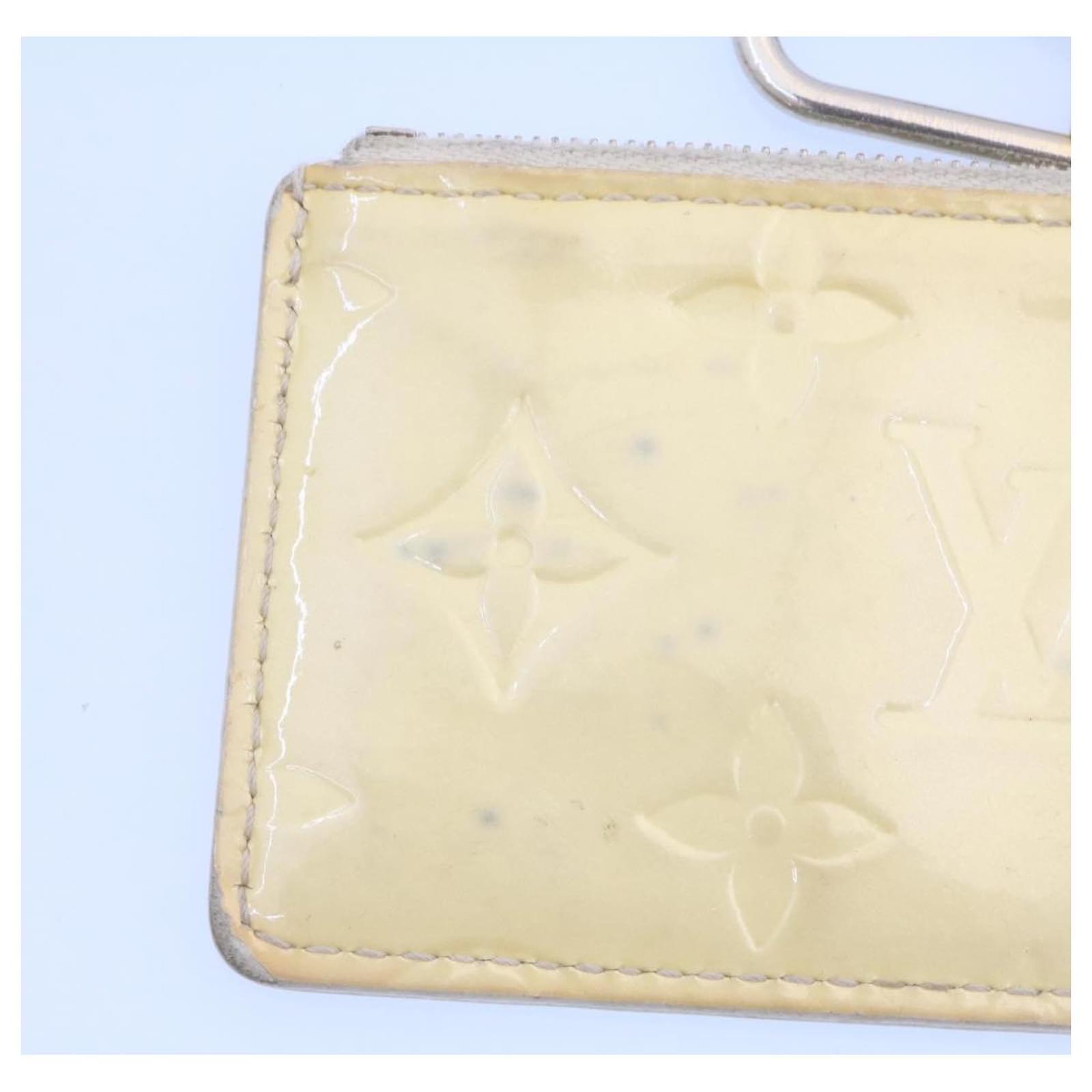 LOUIS VUITTON Vernis Pochette Cles Coin Purse Baby Blue M91348 LV Auth  42018 Patent leather ref.922292 - Joli Closet