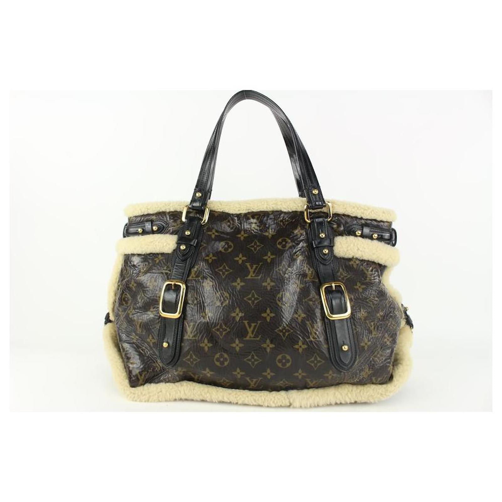 Louis Vuitton Monogram Shearling Sac Thunder