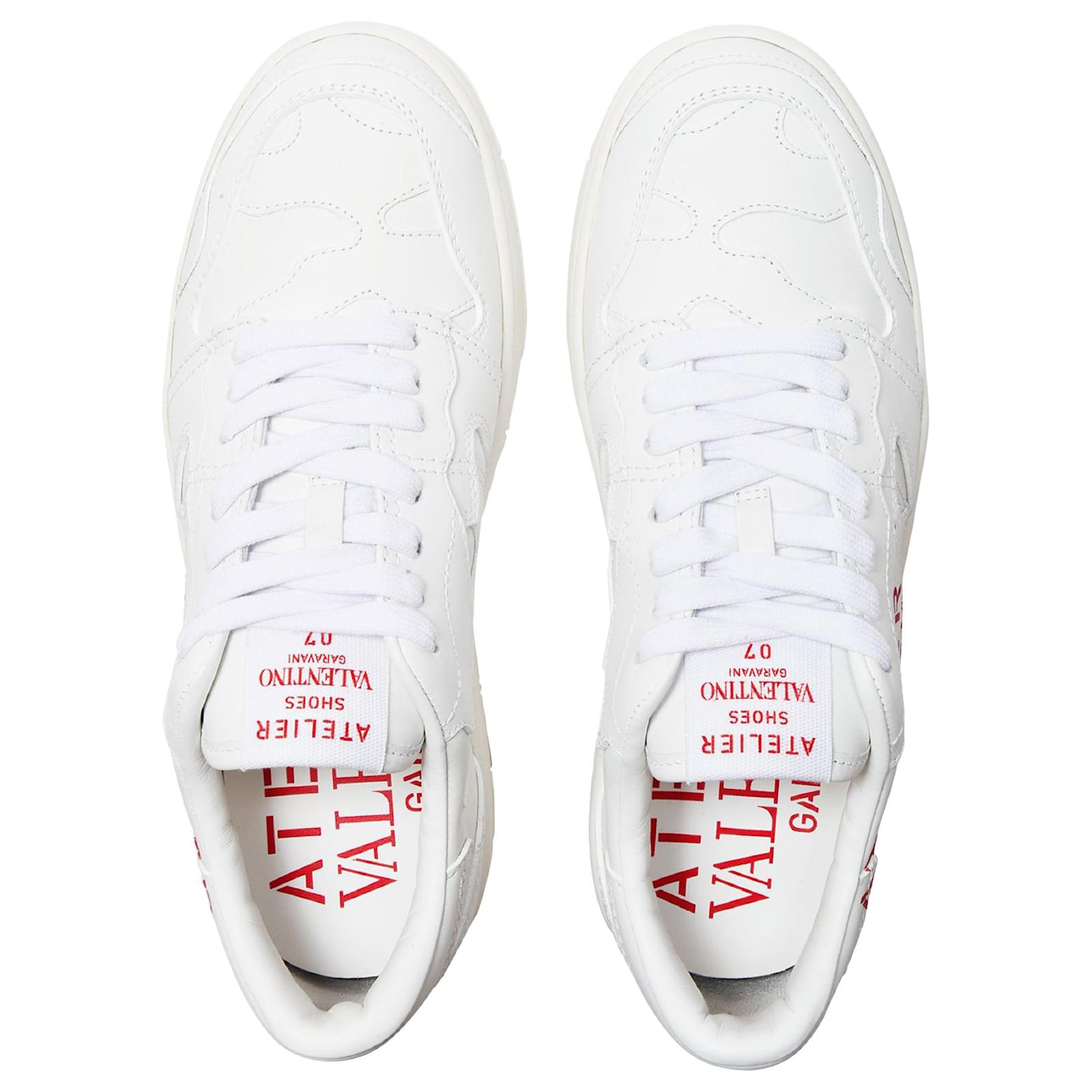 Valentino Garavani Sneaker in White Leather ref.381159 - Joli Closet