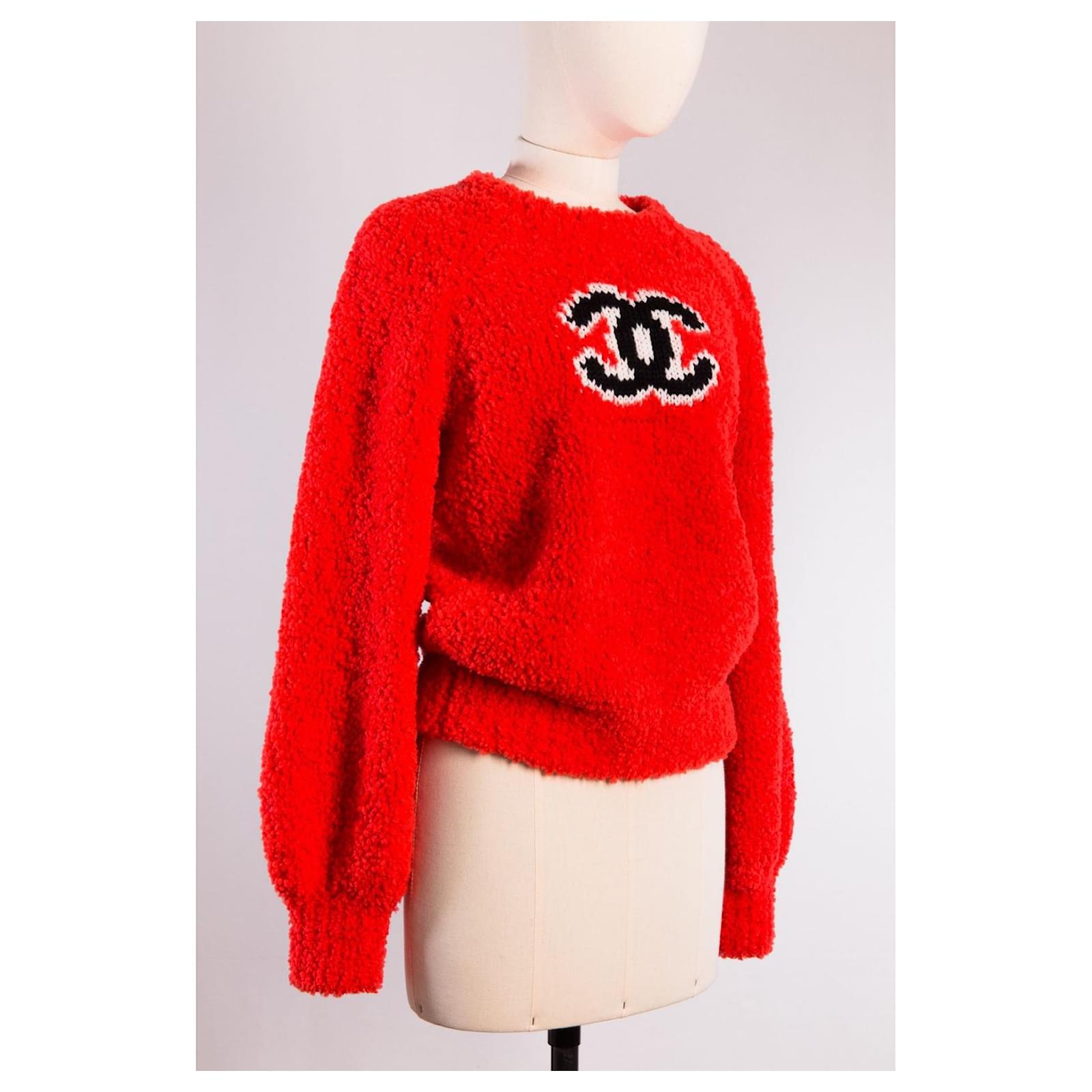 Chanel CHANEL CC RED TEDDY SWEATER